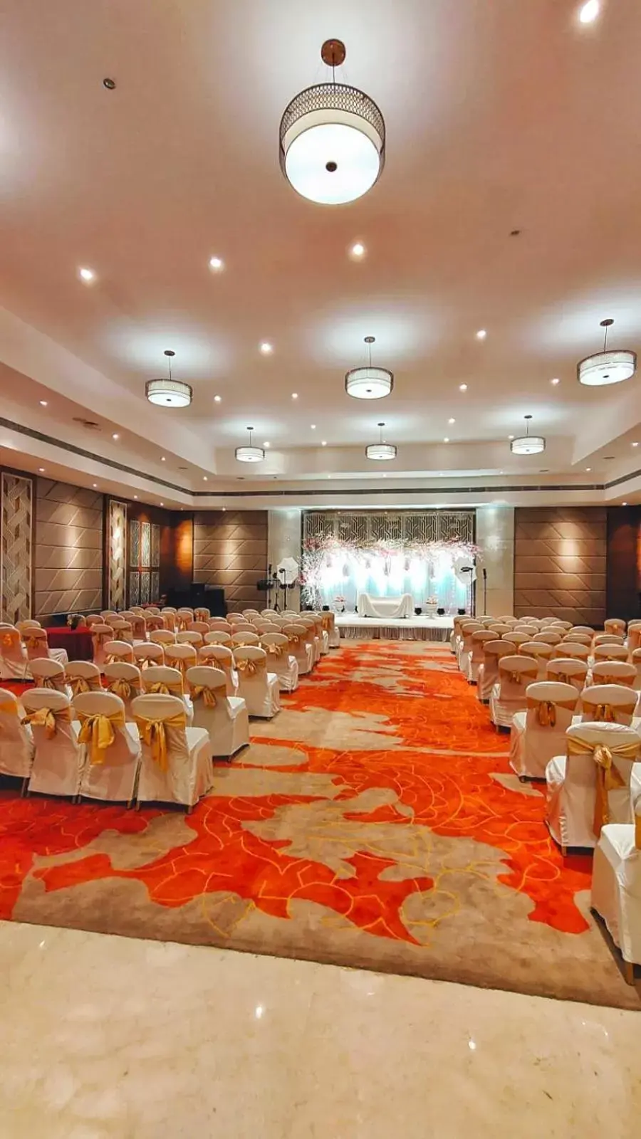 Banquet/Function facilities, Banquet Facilities in Royal Orchid Central Grazia, Navi Mumbai