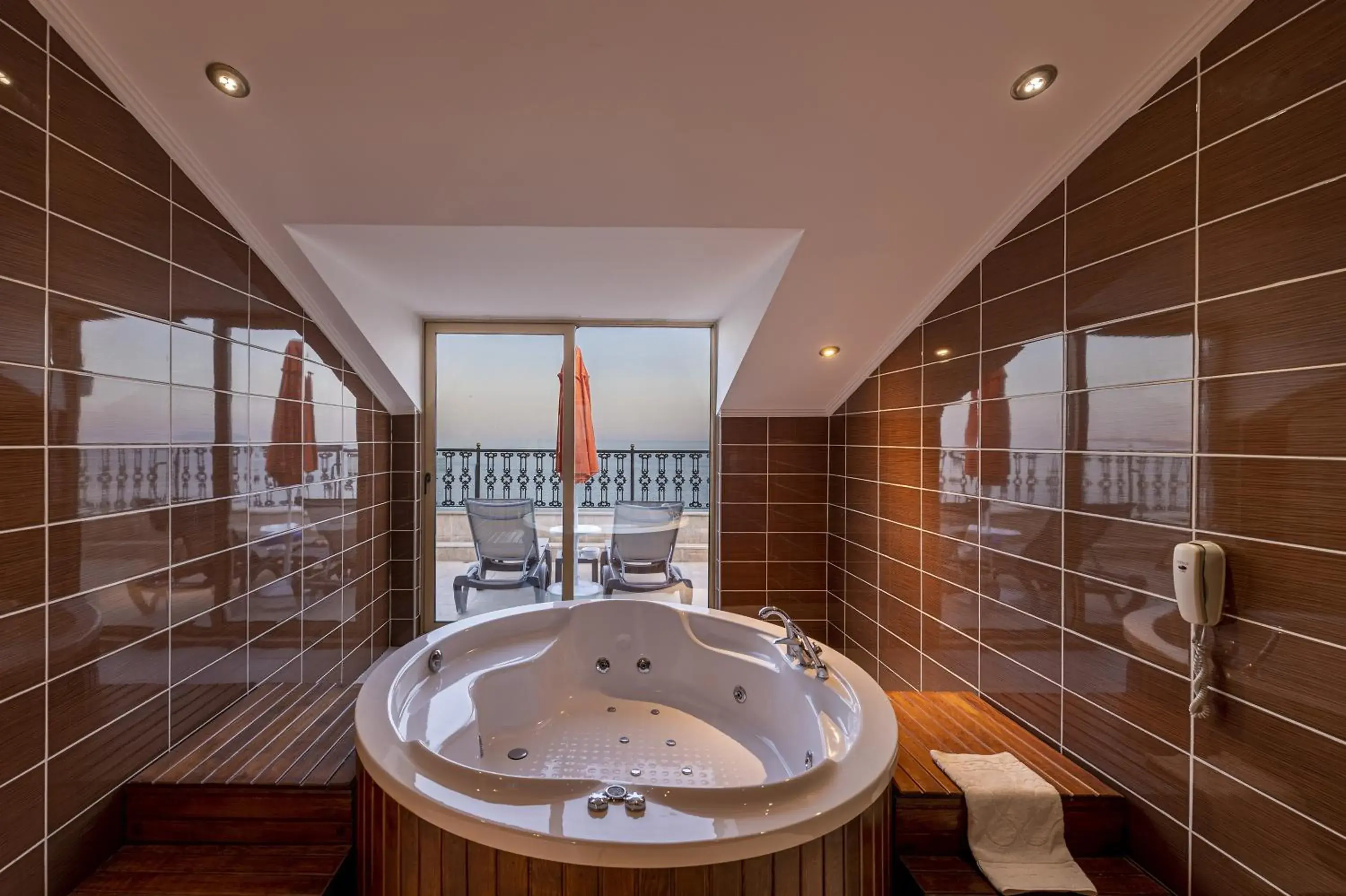 Bathroom in Megasaray Westbeach Antalya - All Inclusive