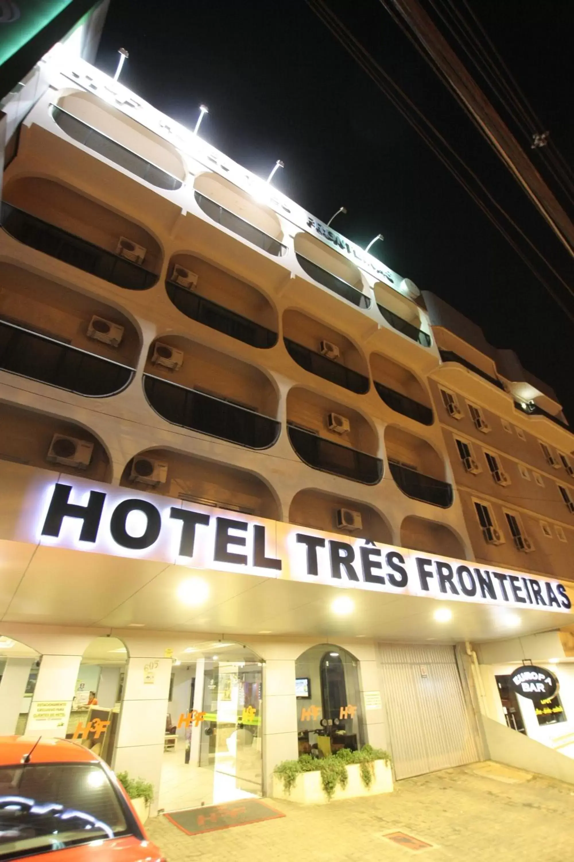 Facade/entrance in Hotel Três Fronteiras