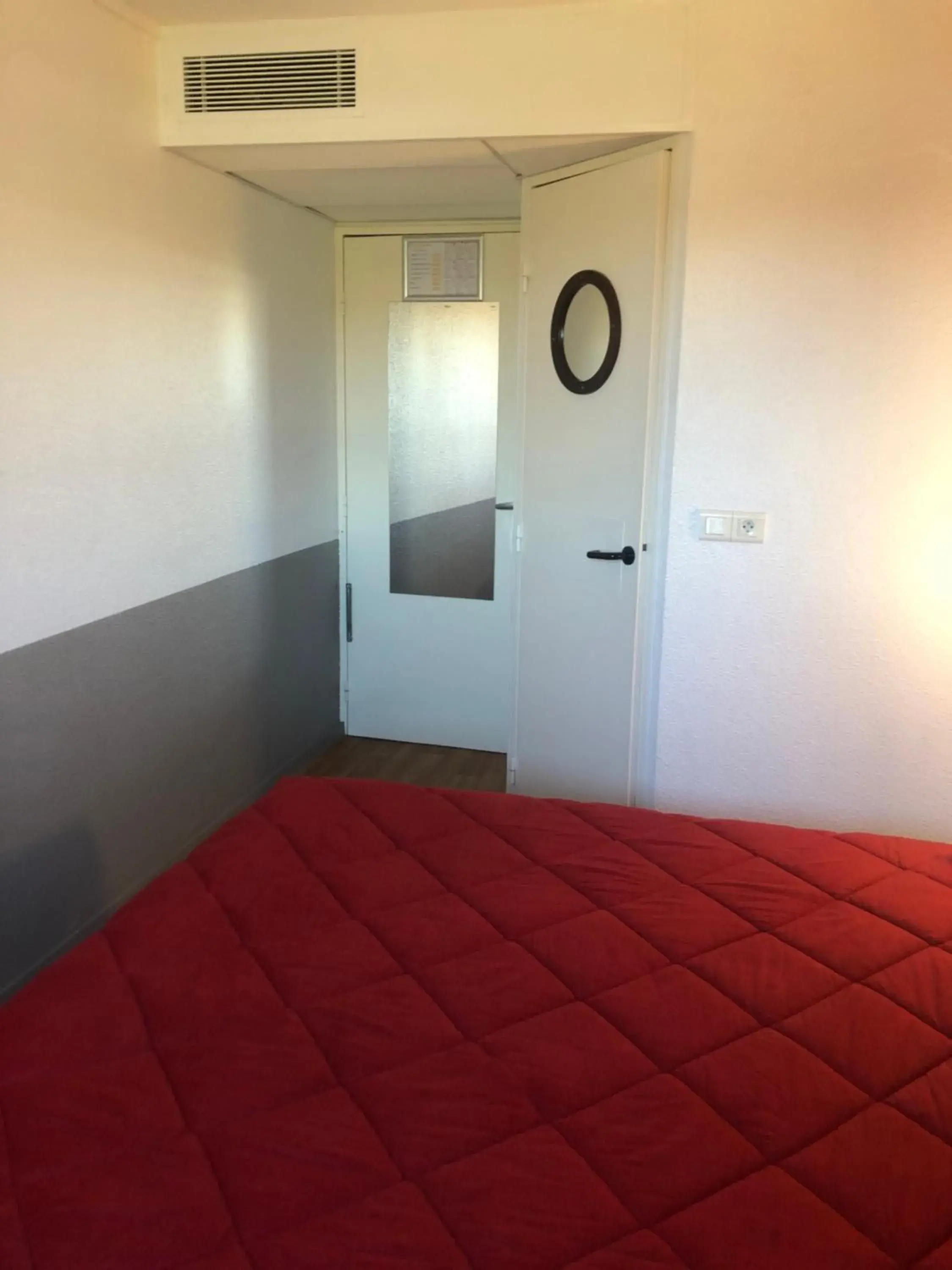 Bedroom, Bed in Premiere Classe Rungis - Orly