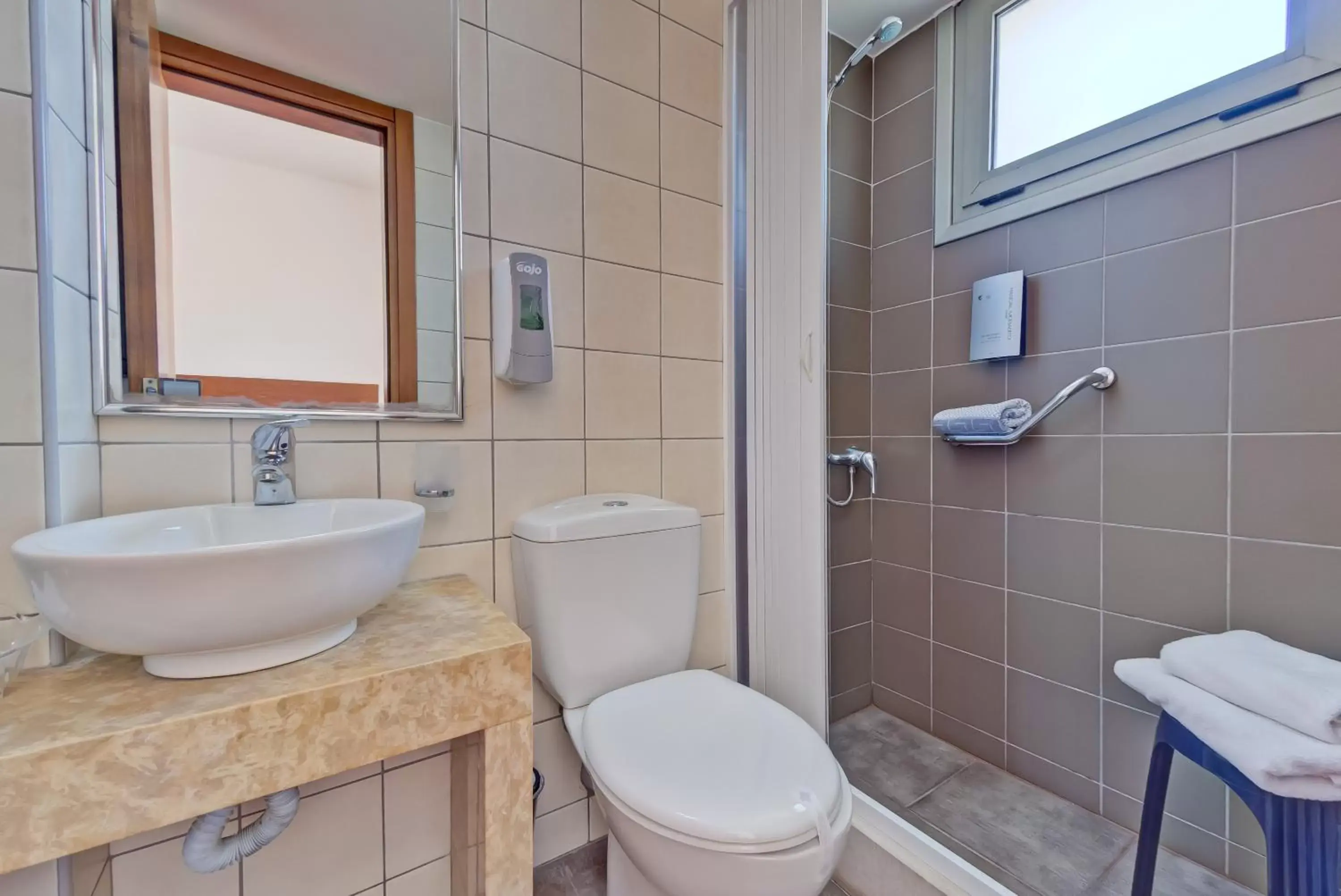 Shower, Bathroom in Marin Hotel