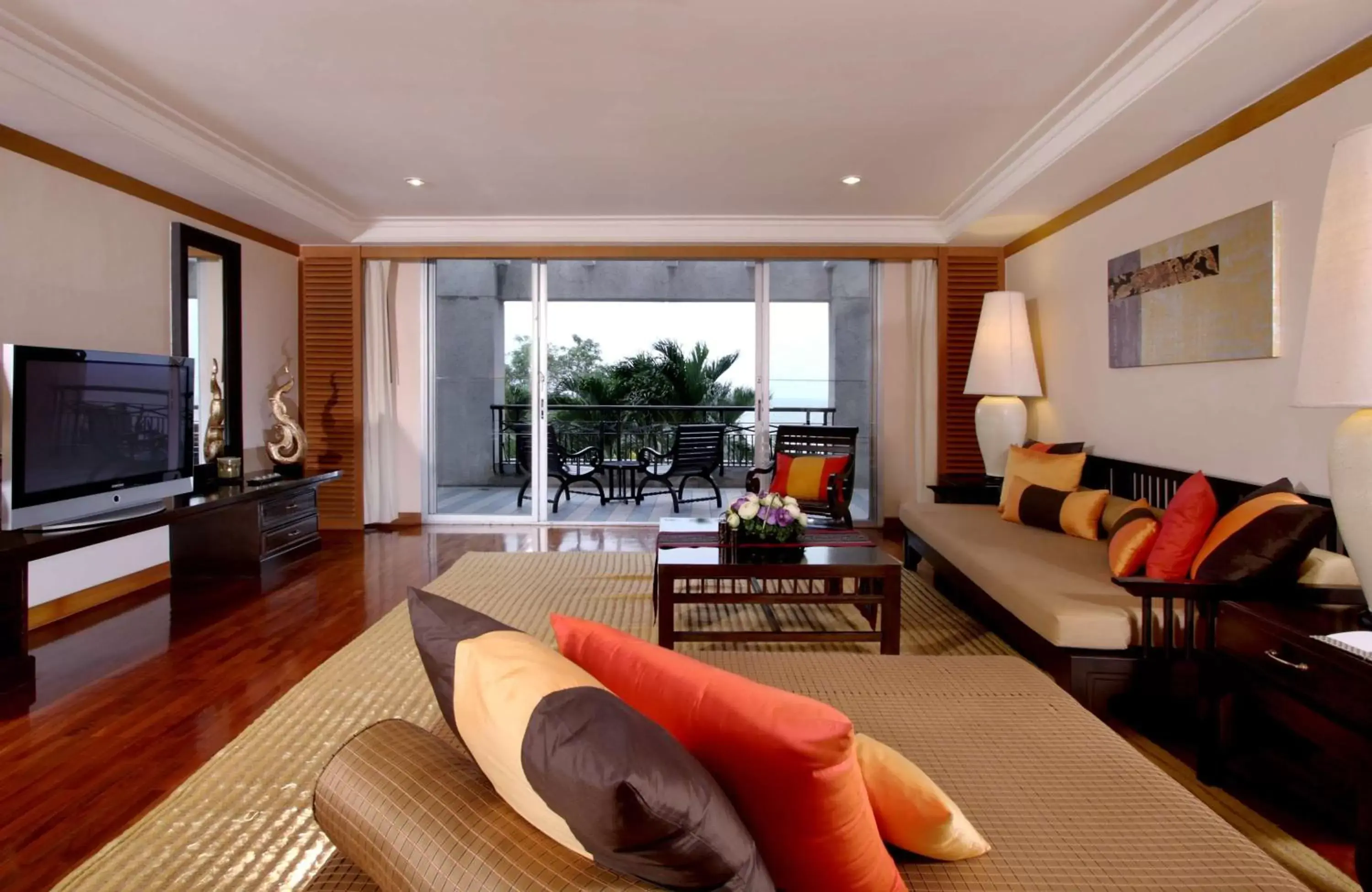 Bed, Seating Area in Hilton Hua Hin Resort & Spa