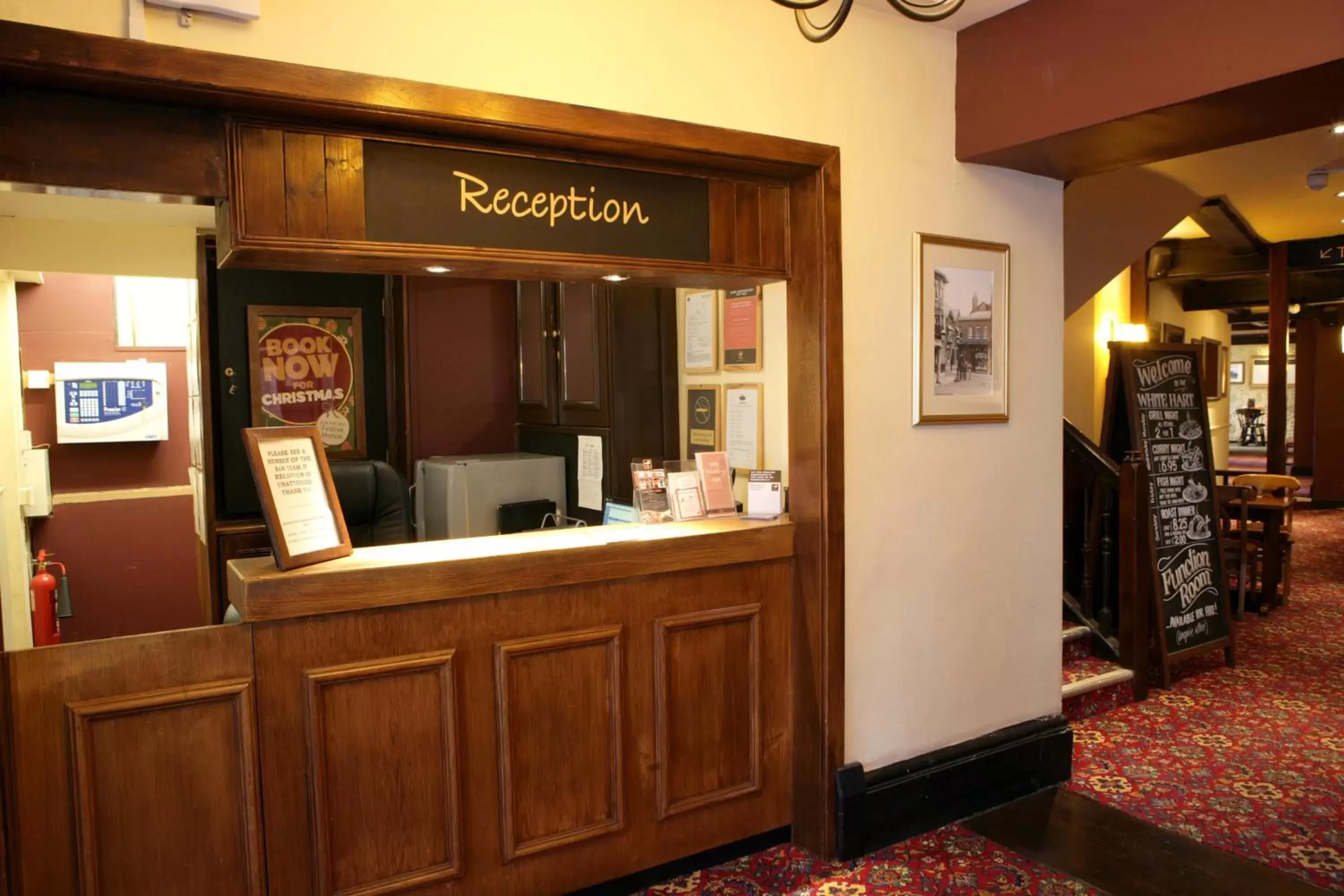 Lobby or reception, Lobby/Reception in White Hart, Andover by Marston's Inns