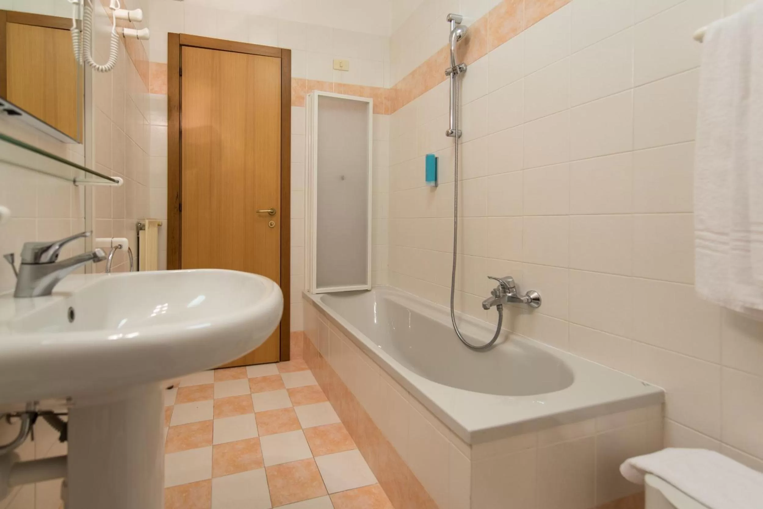 Bathroom in Hotel Krystal