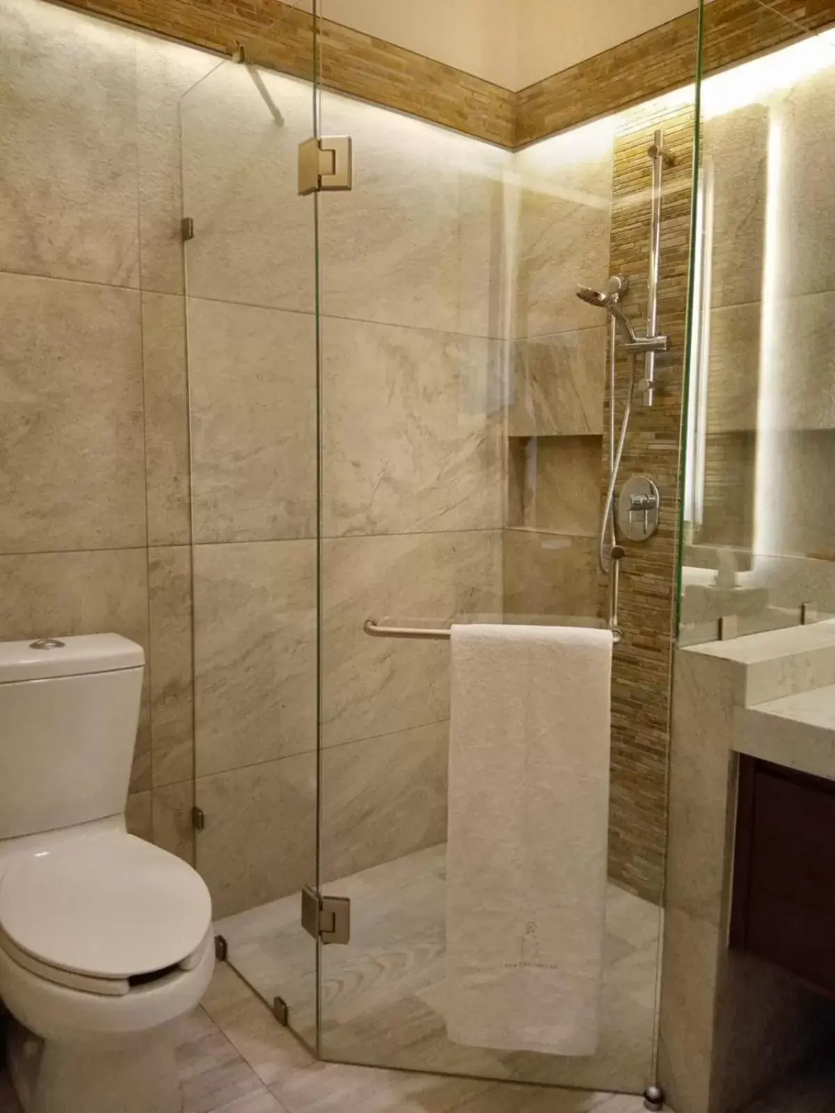 Shower, Bathroom in Casa de la Asunción