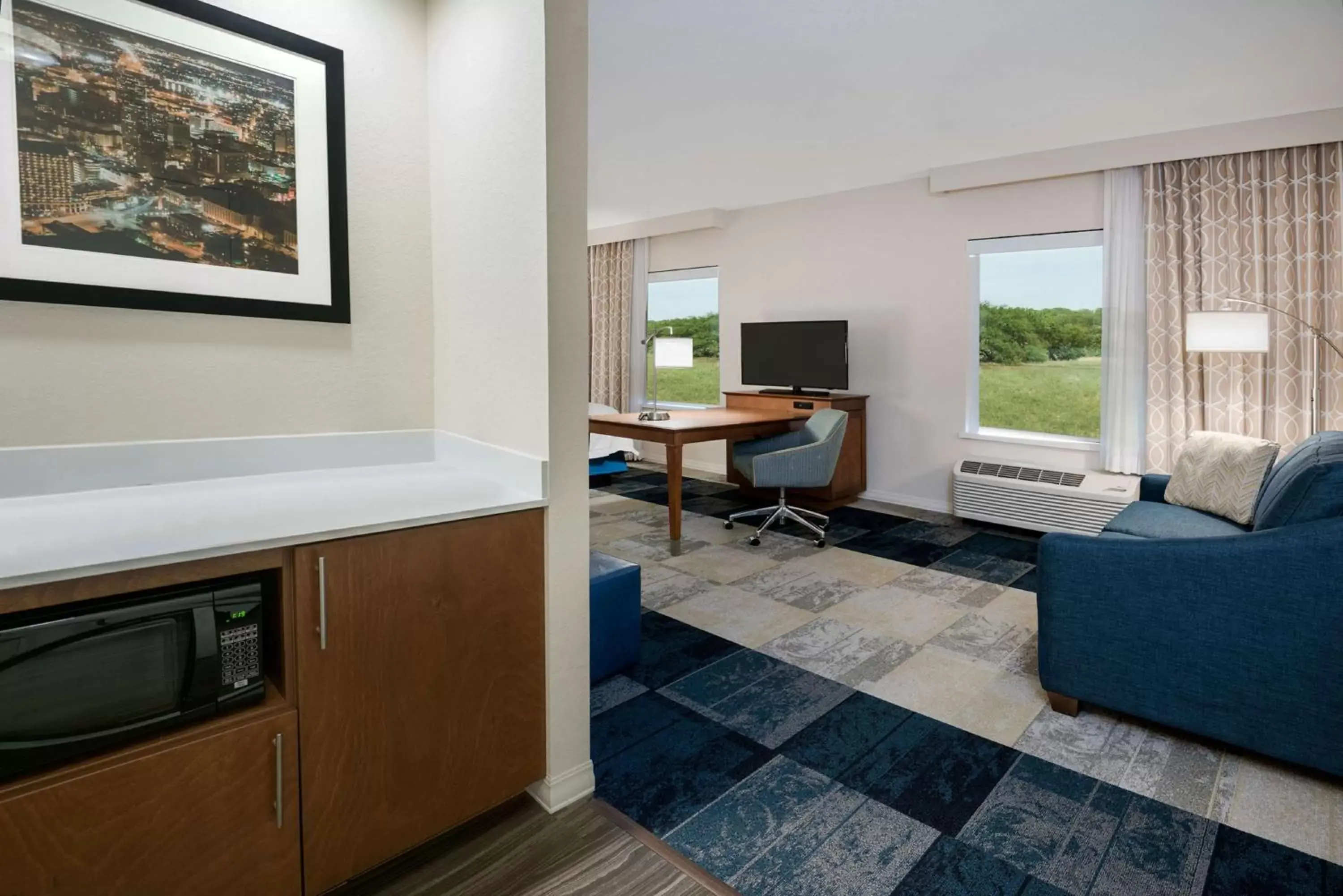 Bedroom in Hampton Inn & Suites San Antonio Brooks City Base, TX