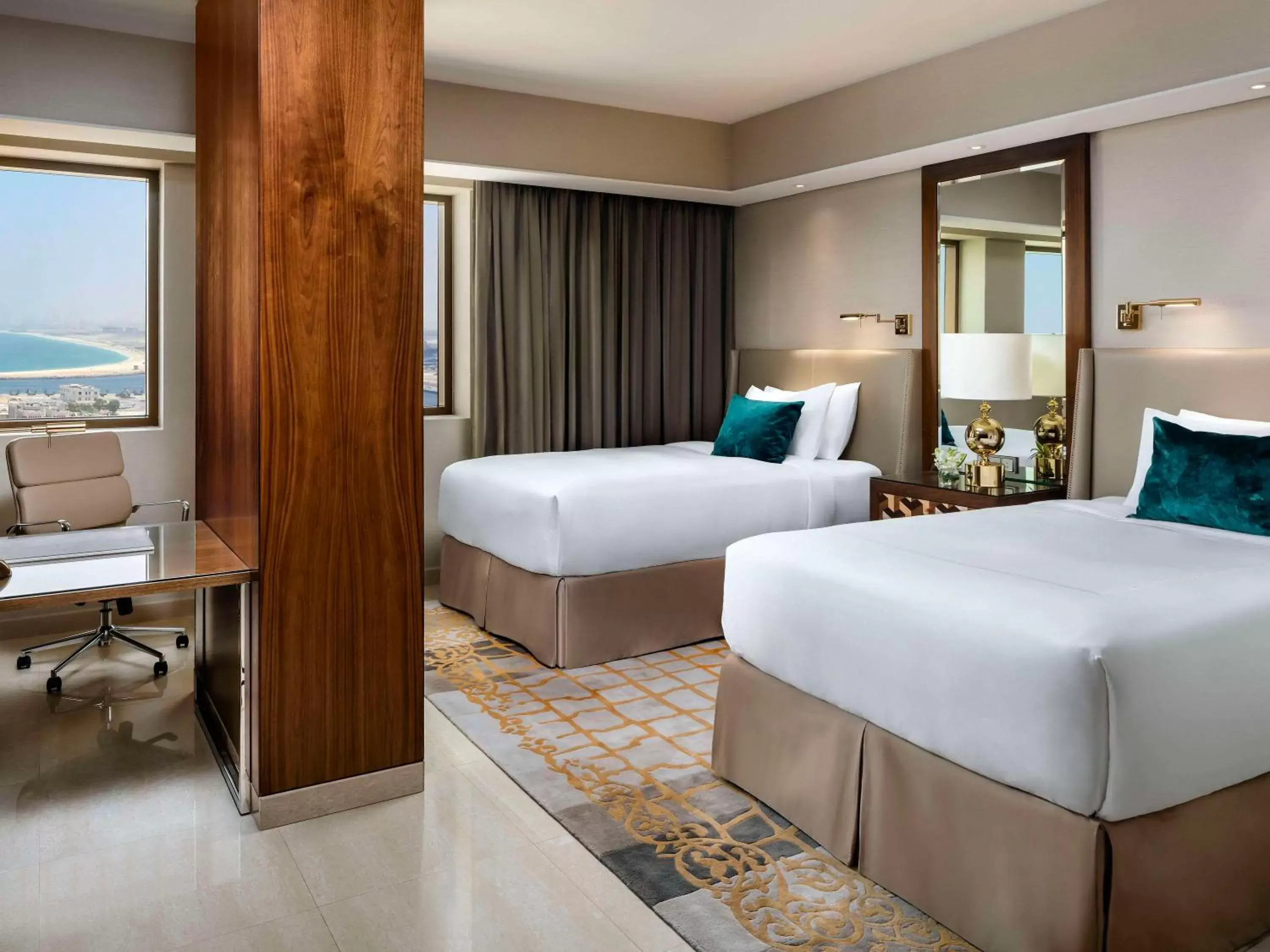 Business facilities, Bed in Fairmont Ajman