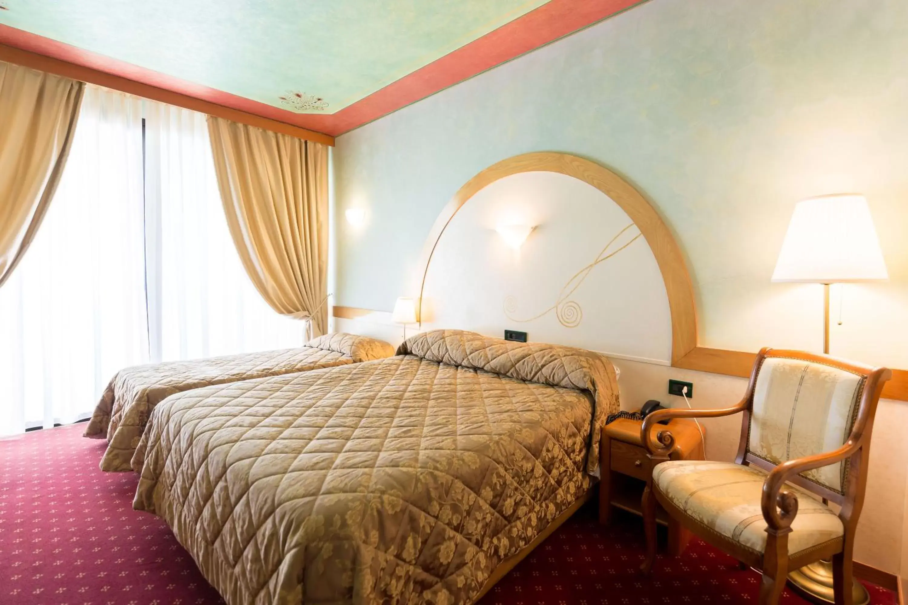 Bed in Hotel Aquila D'Oro Desenzano