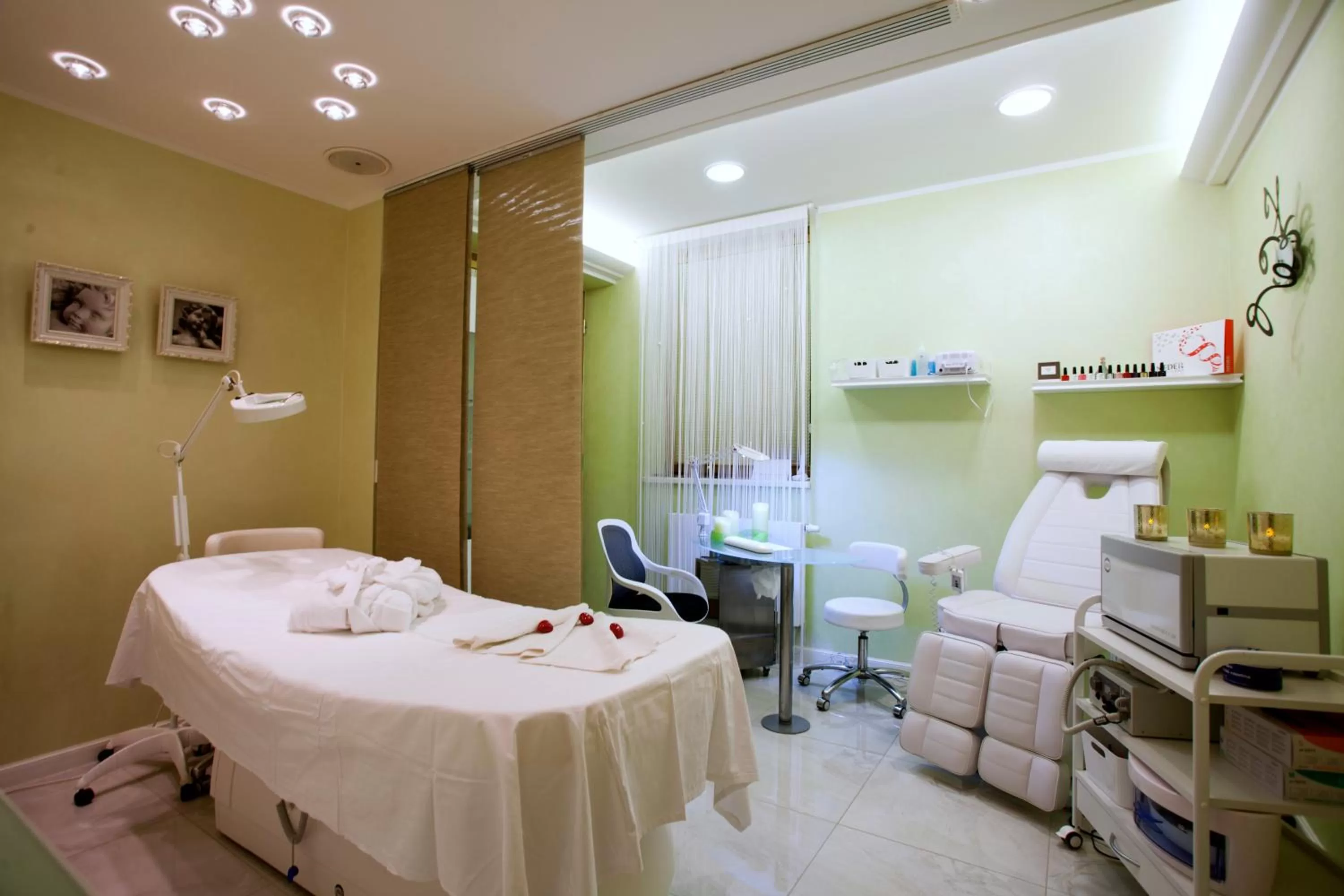 Spa and wellness centre/facilities in Hotel Ambiente Wellness & Spa