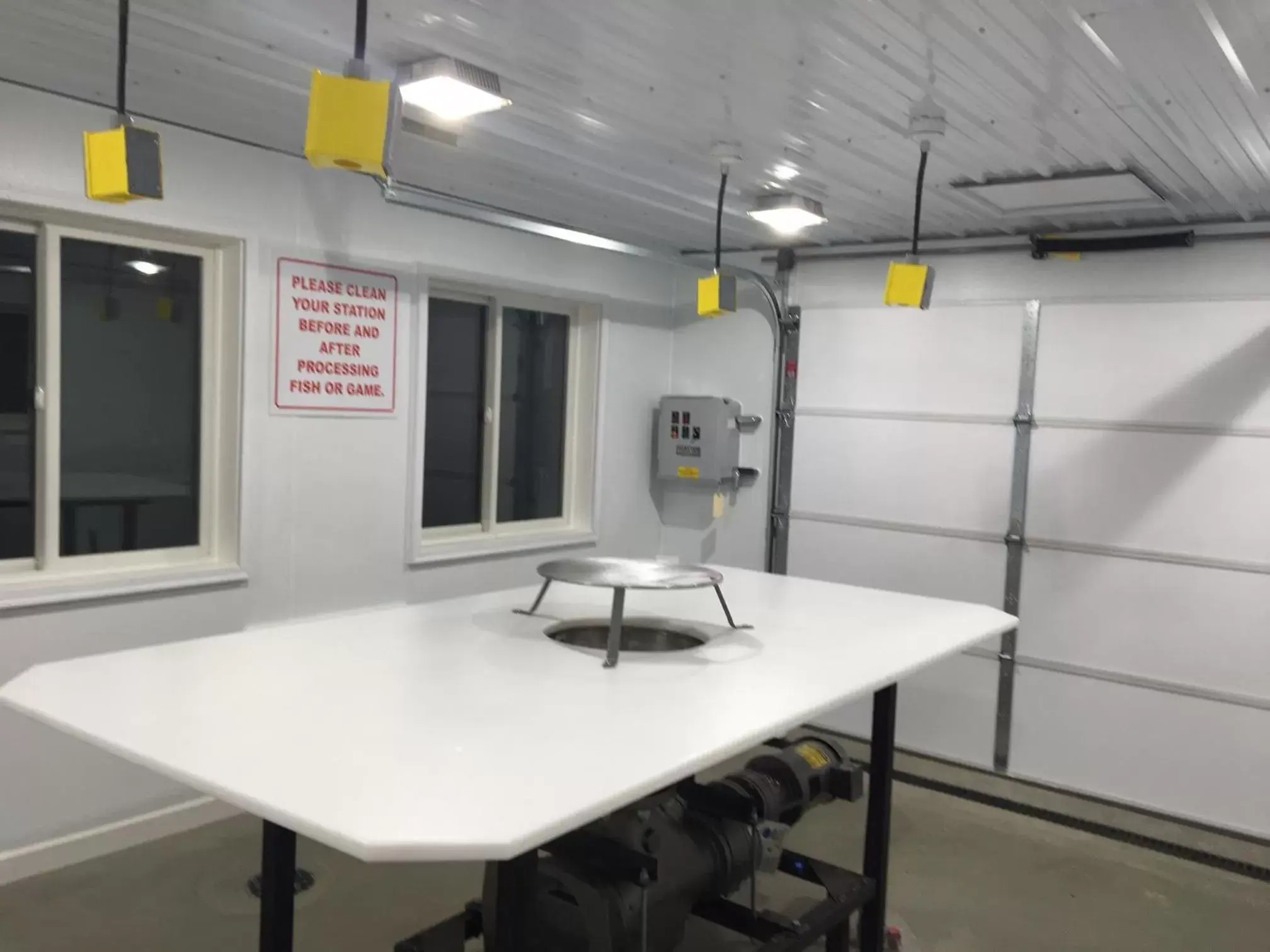 Property building in Sunlac Inn Devils Lake Property building in Sunlac Inn Devils Lake