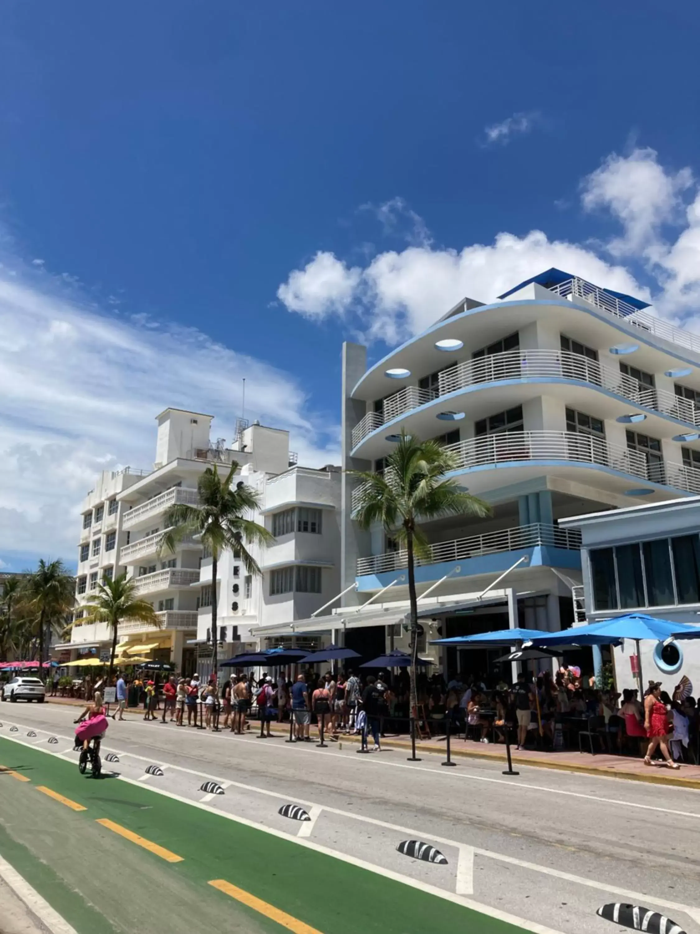 Neighbourhood, Property Building in Suites at The Strand on Ocean Drive