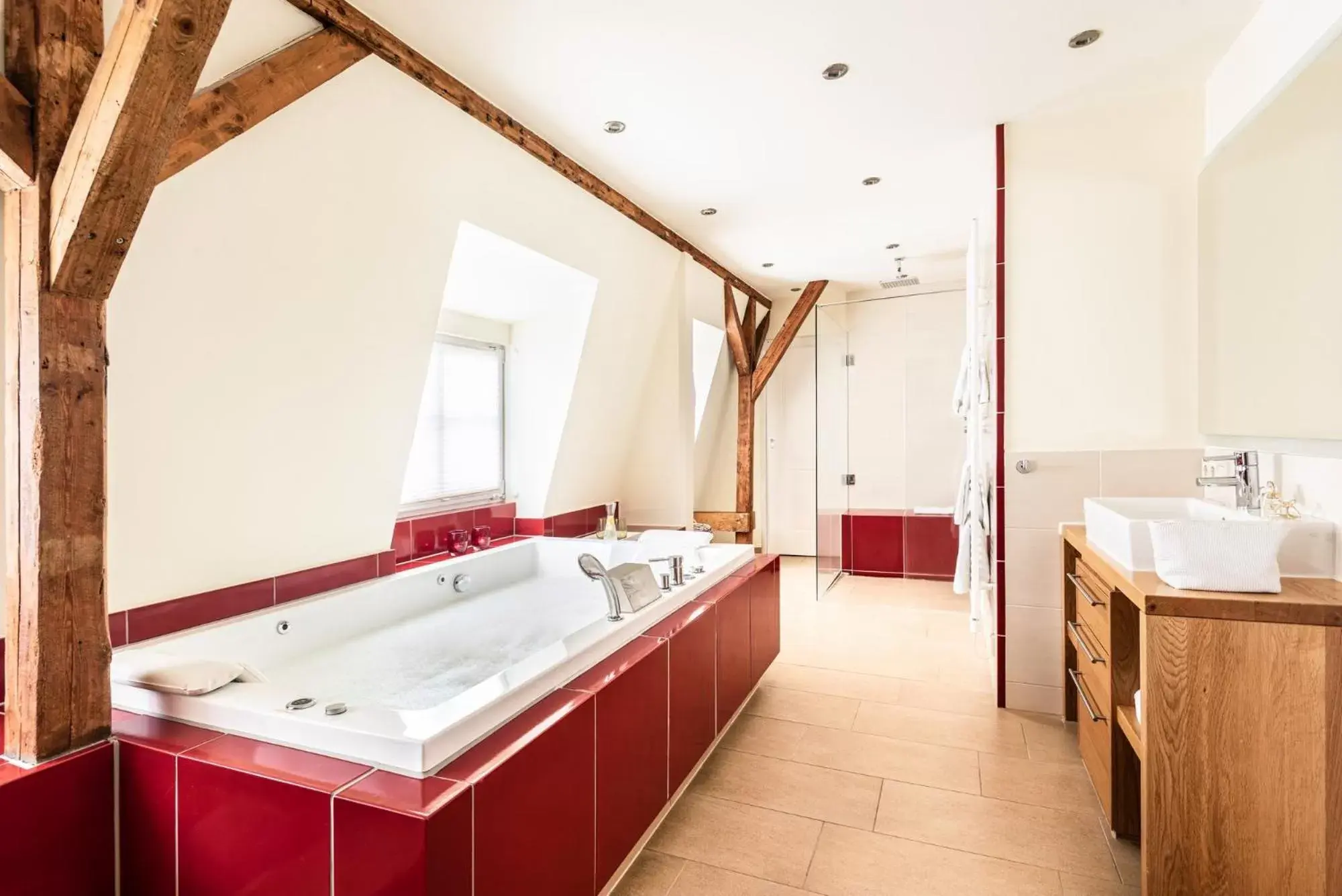 Bathroom in Romantik Hotel Reichshof
