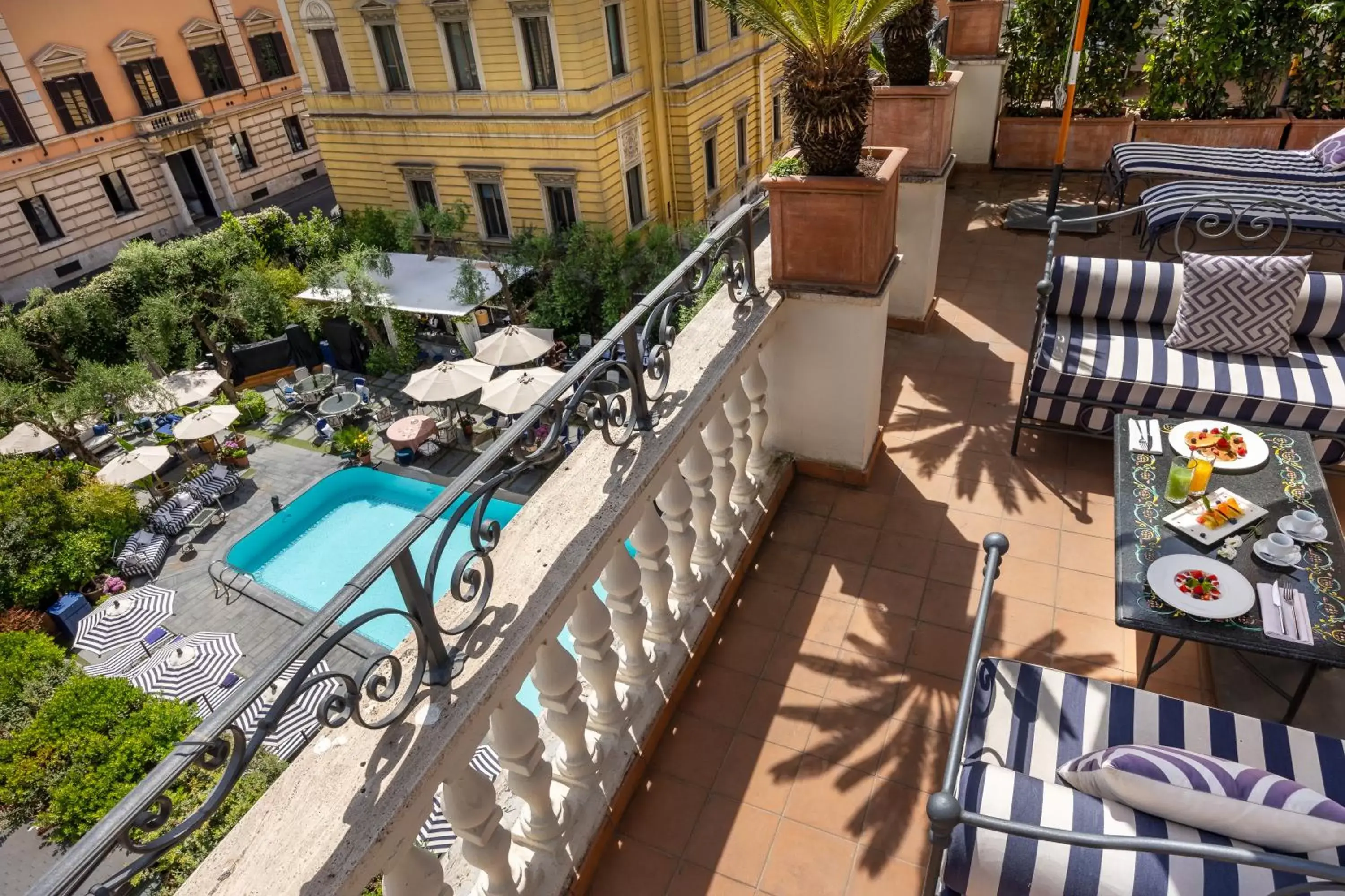 Pool View in Palazzo Dama - Preferred Hotels & Resorts