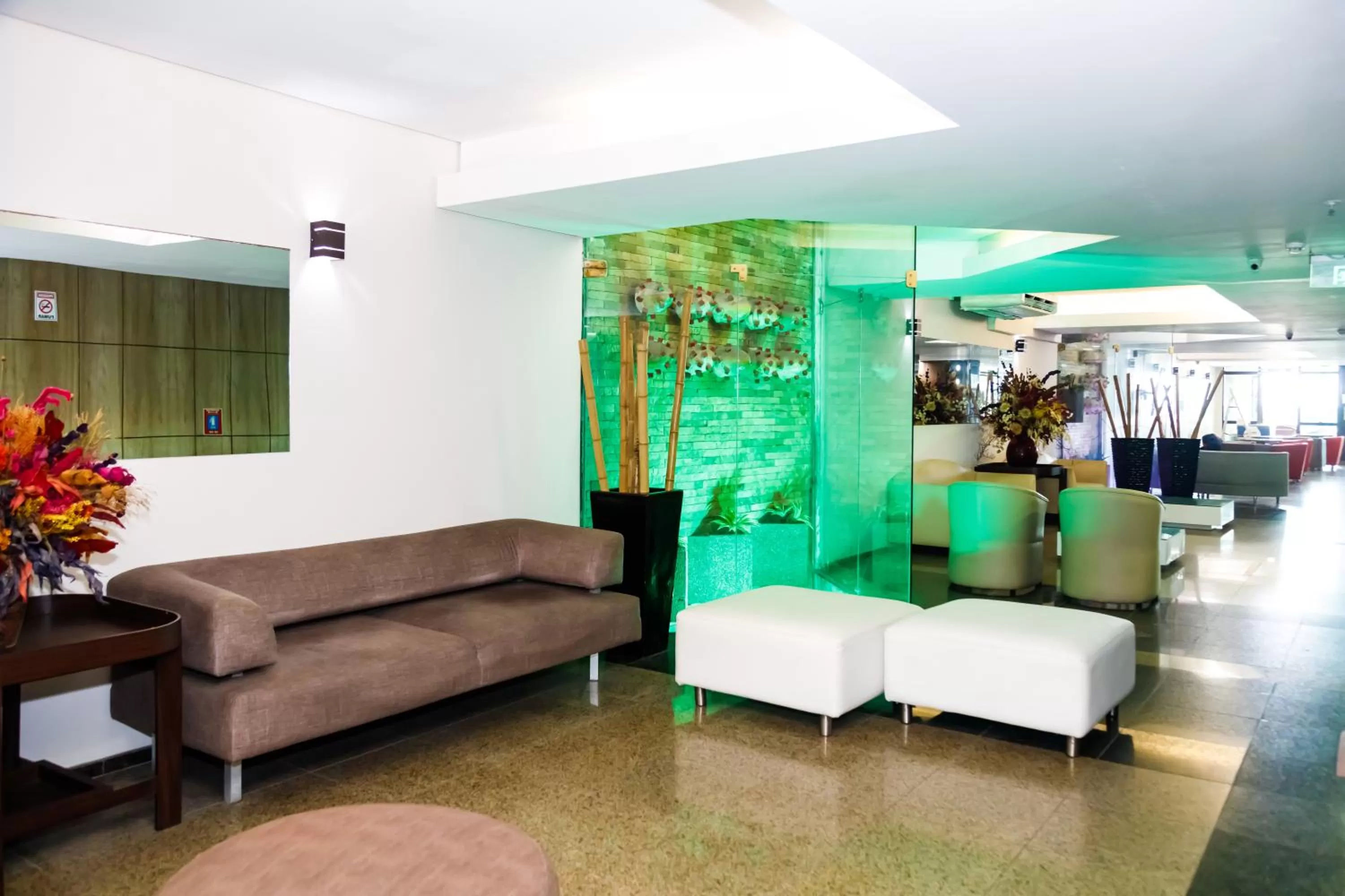 Lobby or reception in Hotel Golden Park Recife Boa Viagem By Nacional Inn