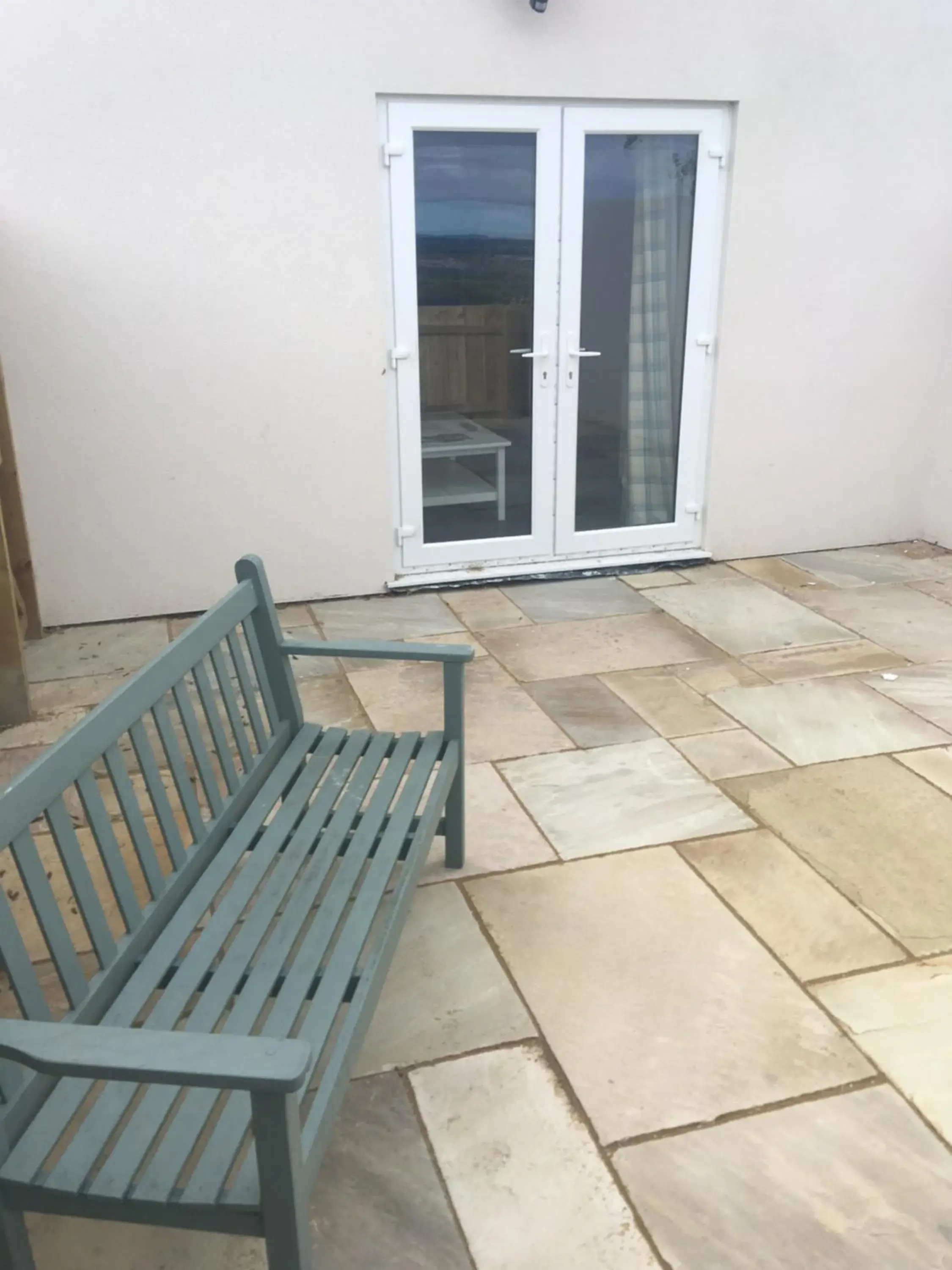 Patio in White House Cottages