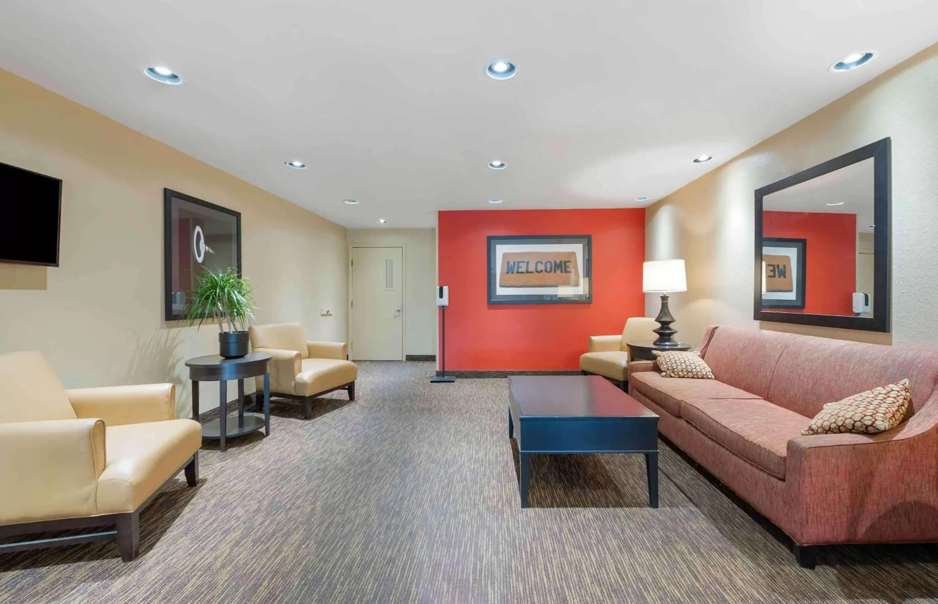 Lobby or reception, Seating Area in Extended Stay America Suites - Cincinnati - Fairfield