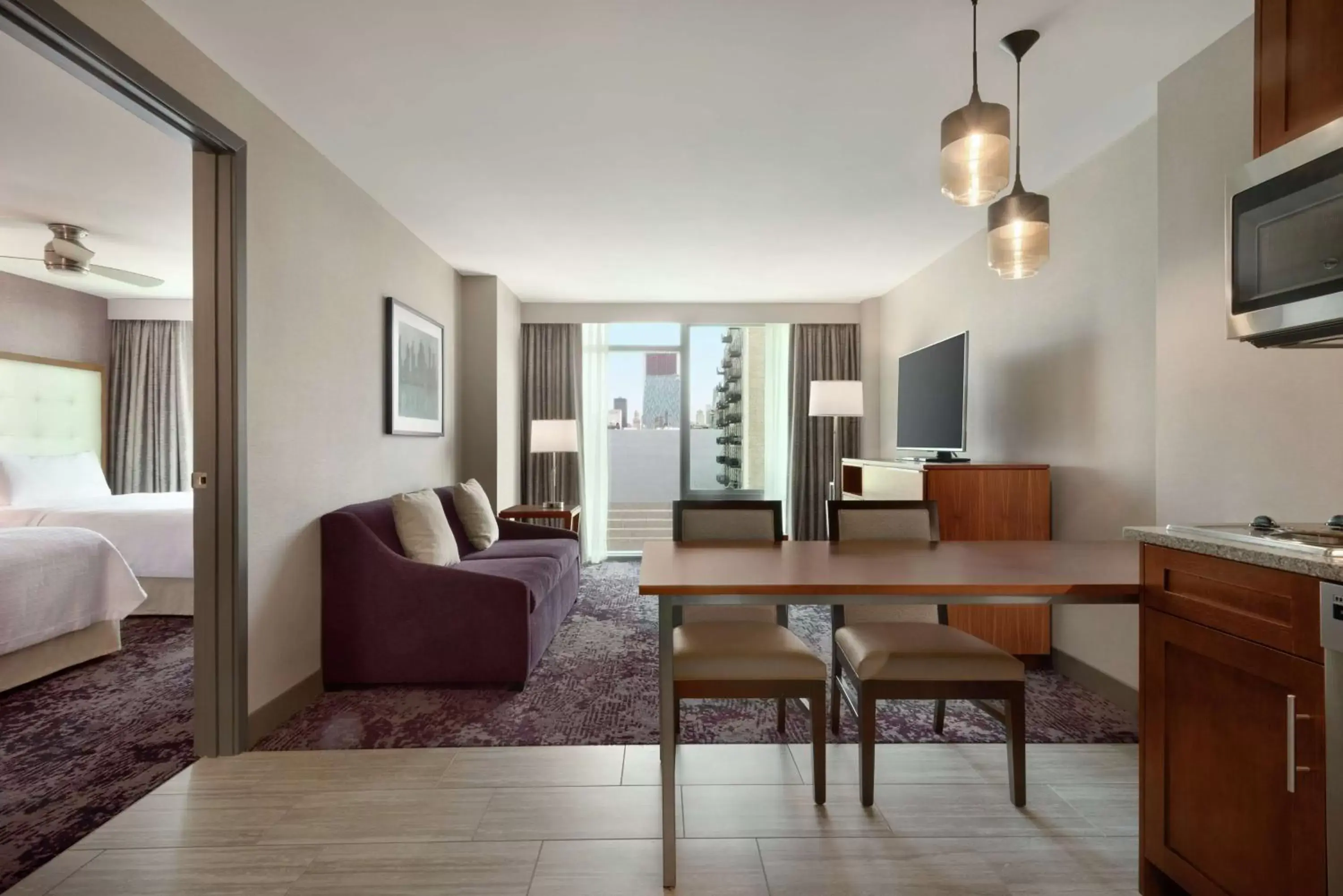 Living room, Seating Area in Homewood Suites By Hilton Chicago Downtown South Loop