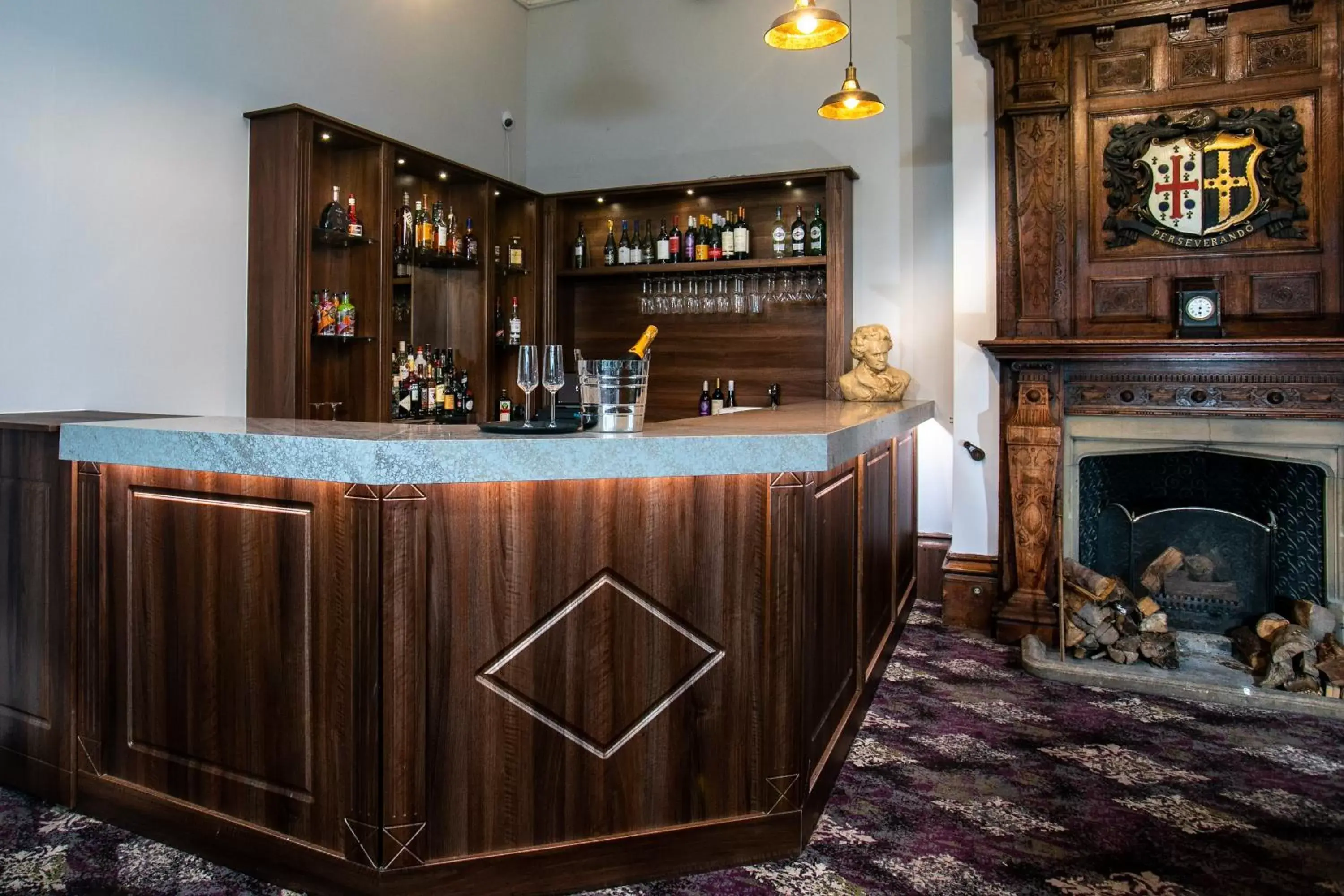 Lounge or bar in Wroxall Abbey Hotel