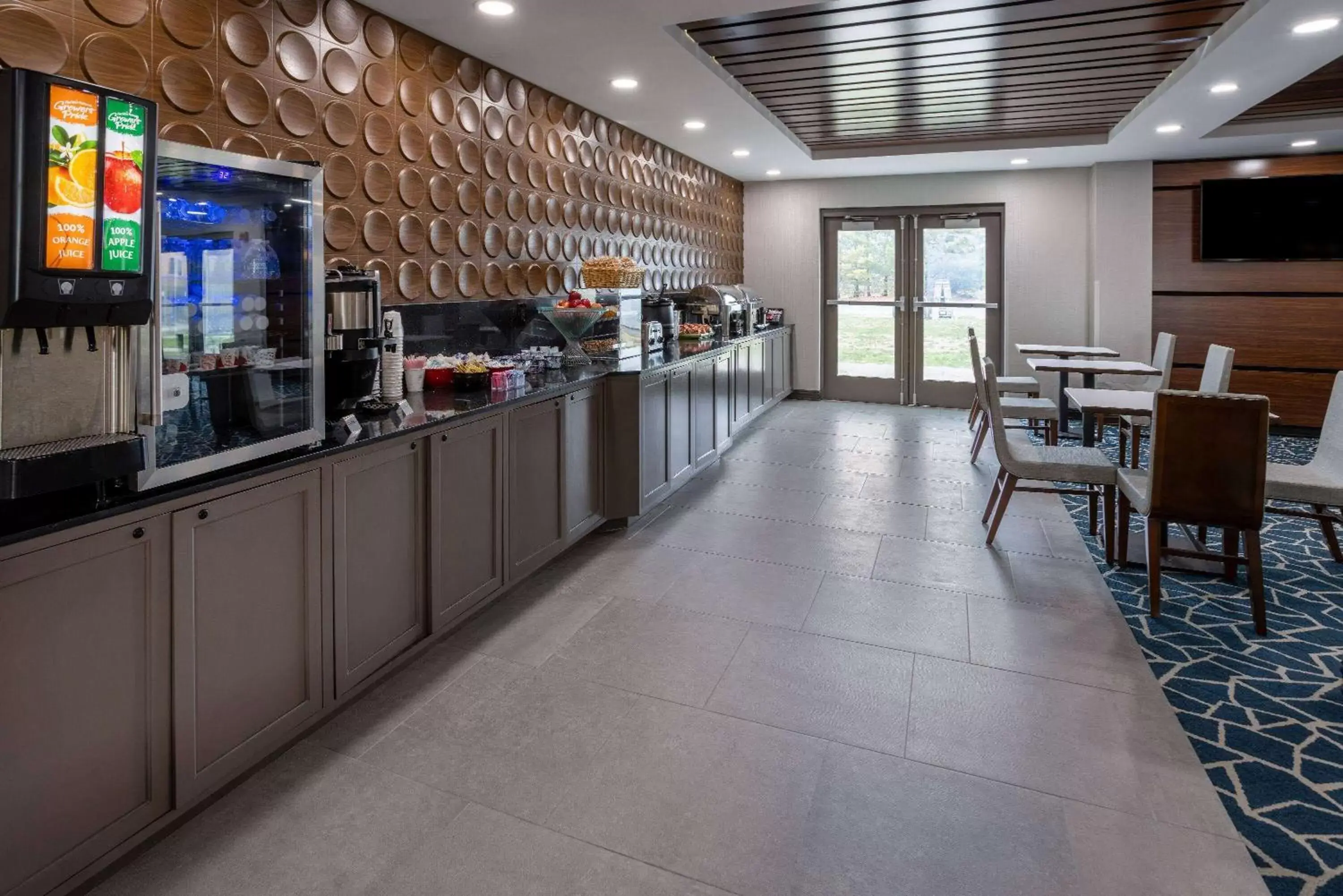 Breakfast in Wingate by Wyndham Vineland Breakfast in Wingate by Wyndham Vineland