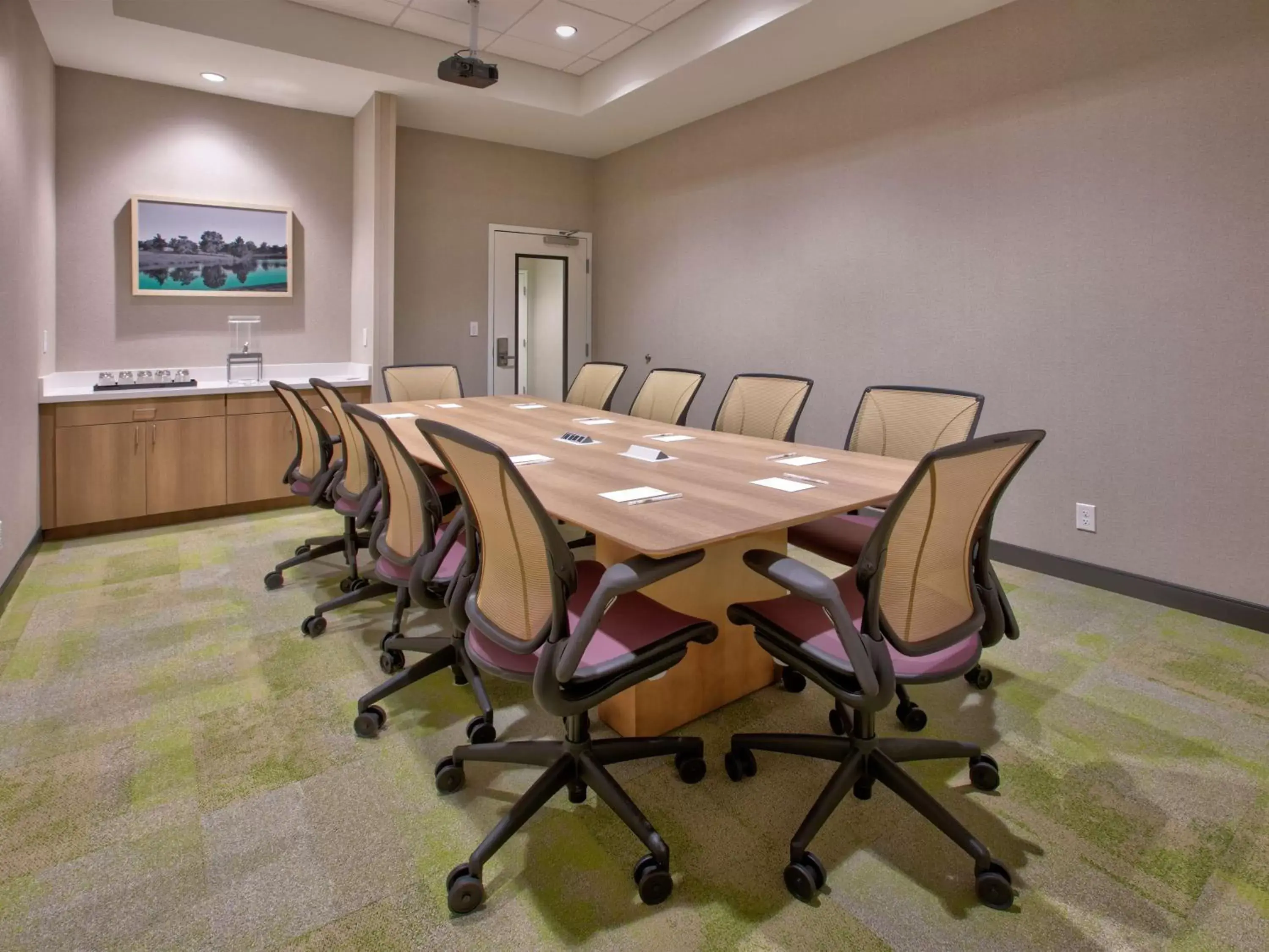 Meeting/conference room in Home2 Suites By Hilton Wichita Falls, Tx