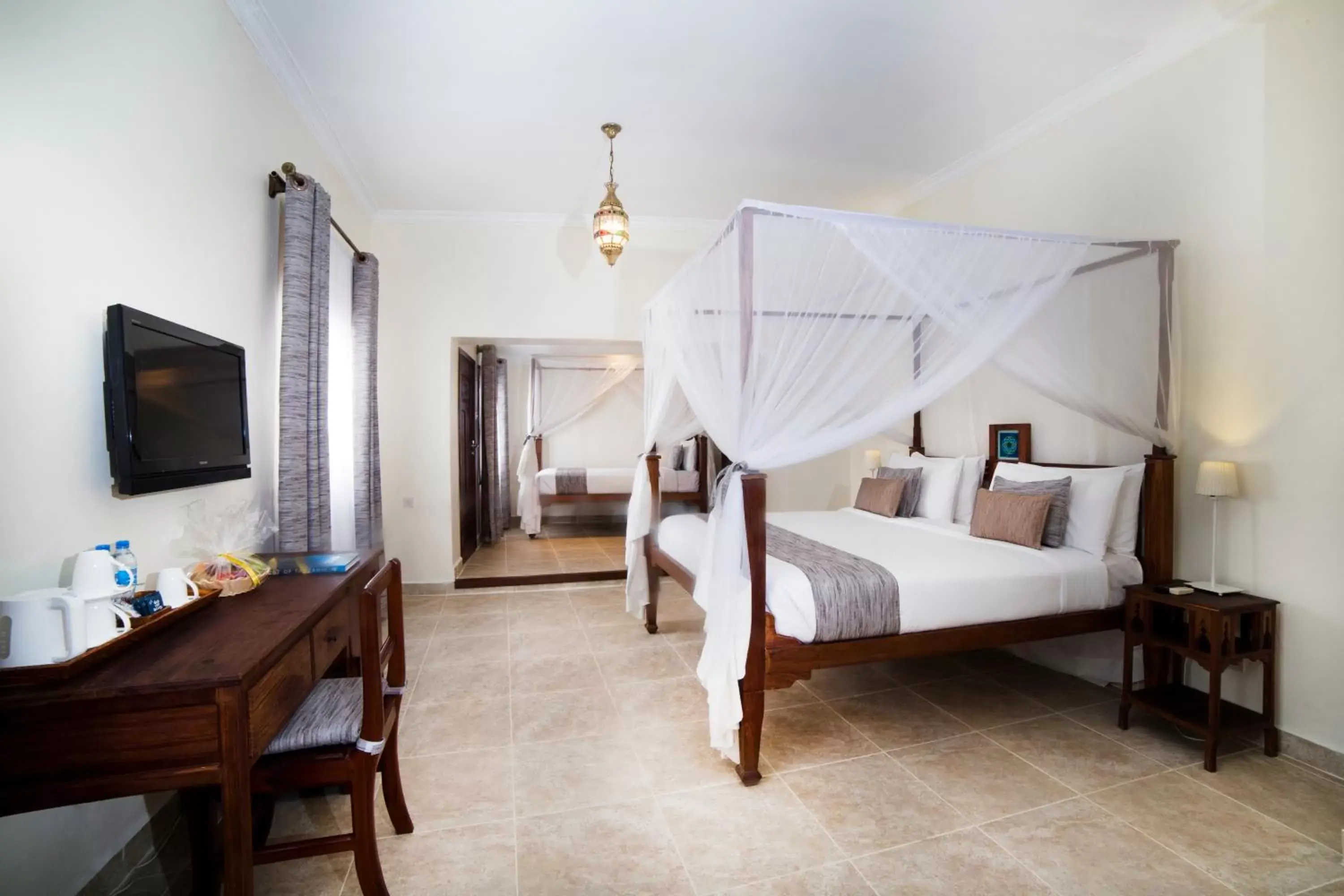 Bed in Maru Maru Hotel