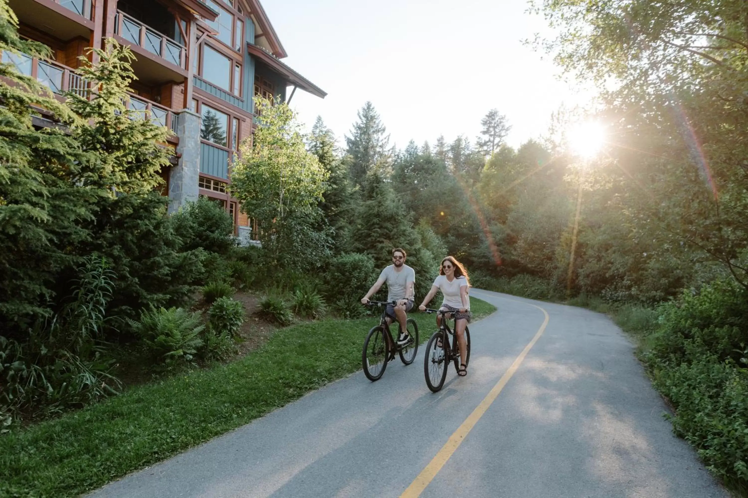 Cycling, Biking in Nita Lake Lodge