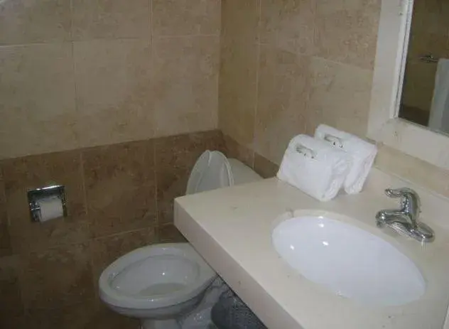 Bathroom in Hotel Itto