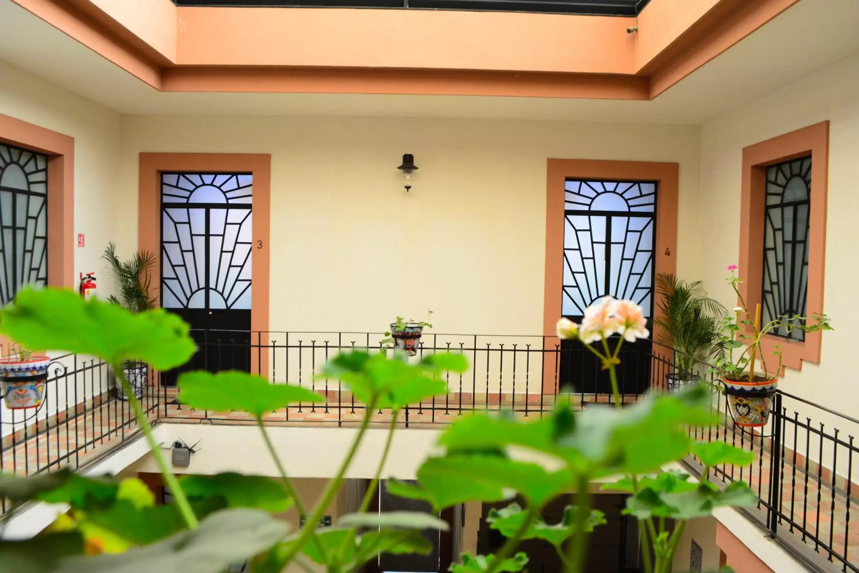 Lobby or reception, Balcony/Terrace in Hotel del Capitán de Puebla - Vitrales