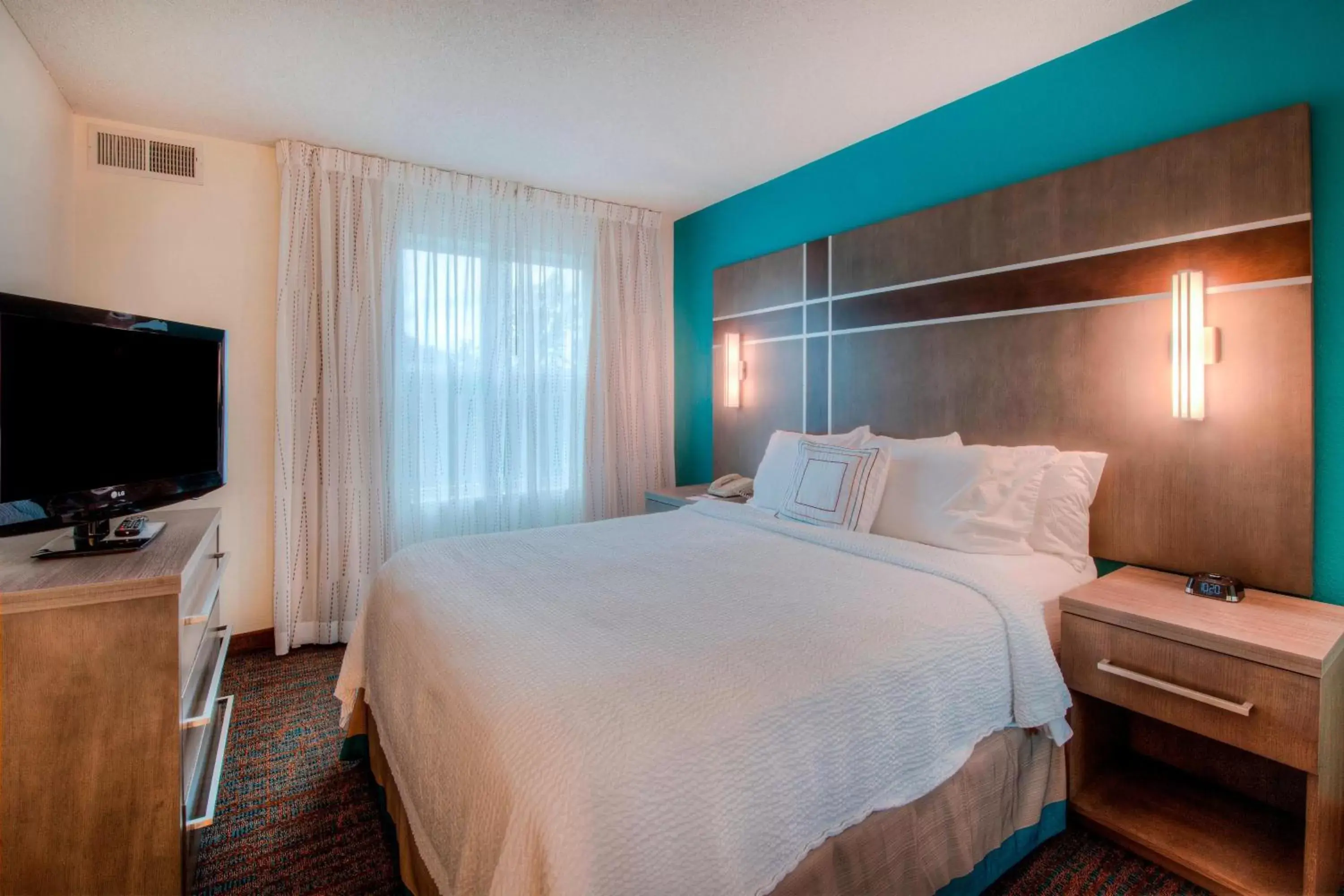 Bedroom, Bed in Residence Inn by Marriott Wilmington Landfall