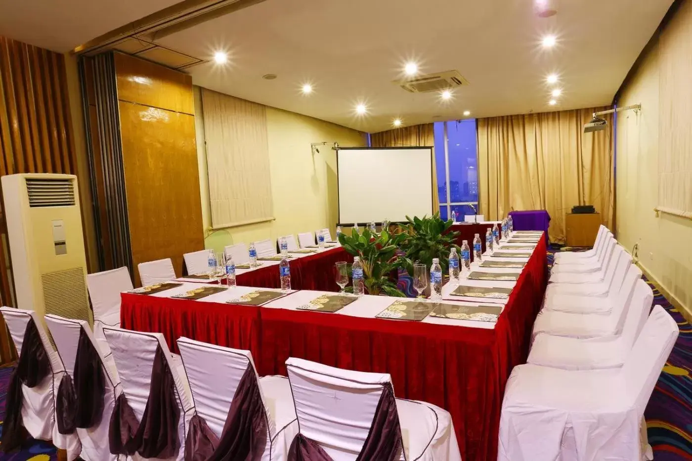 Business facilities, Business Area/Conference Room in A25 Hotel - 12 Ngô Sỹ Liên