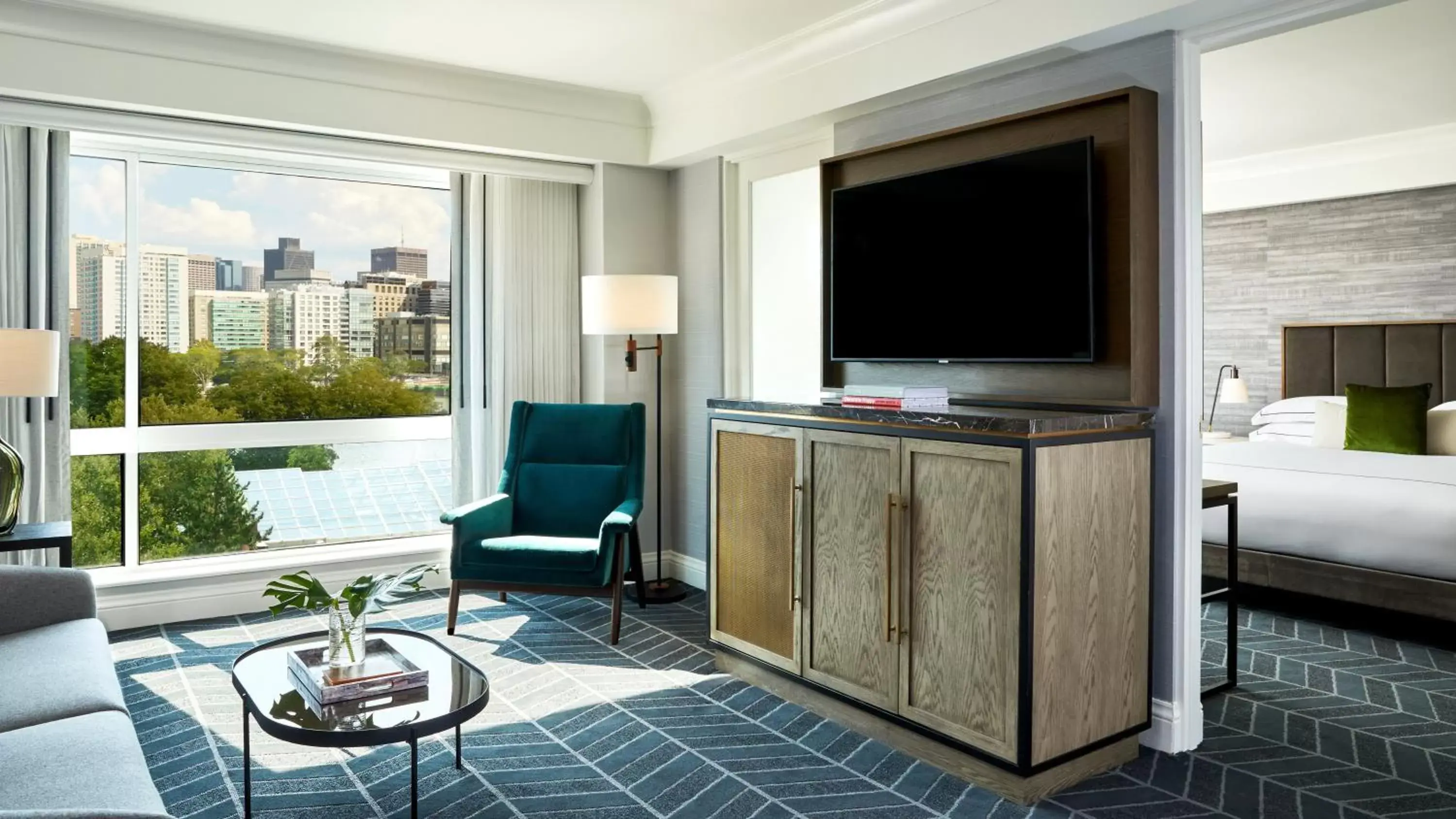 Photo of the whole room, TV/Entertainment Center in Kimpton Marlowe, an IHG Hotel