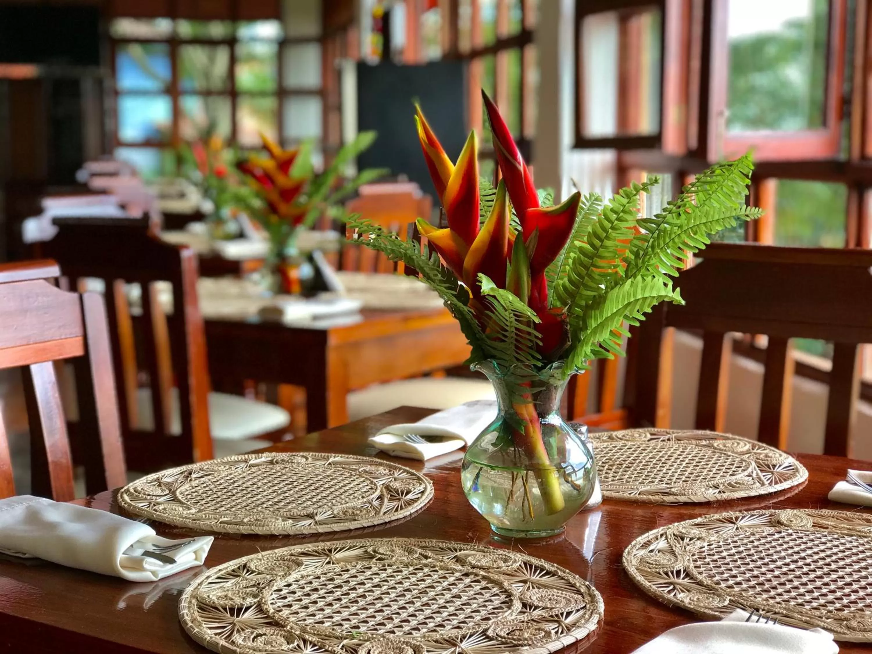 Restaurant/places to eat in El Edén Country hotel y Club Residencial