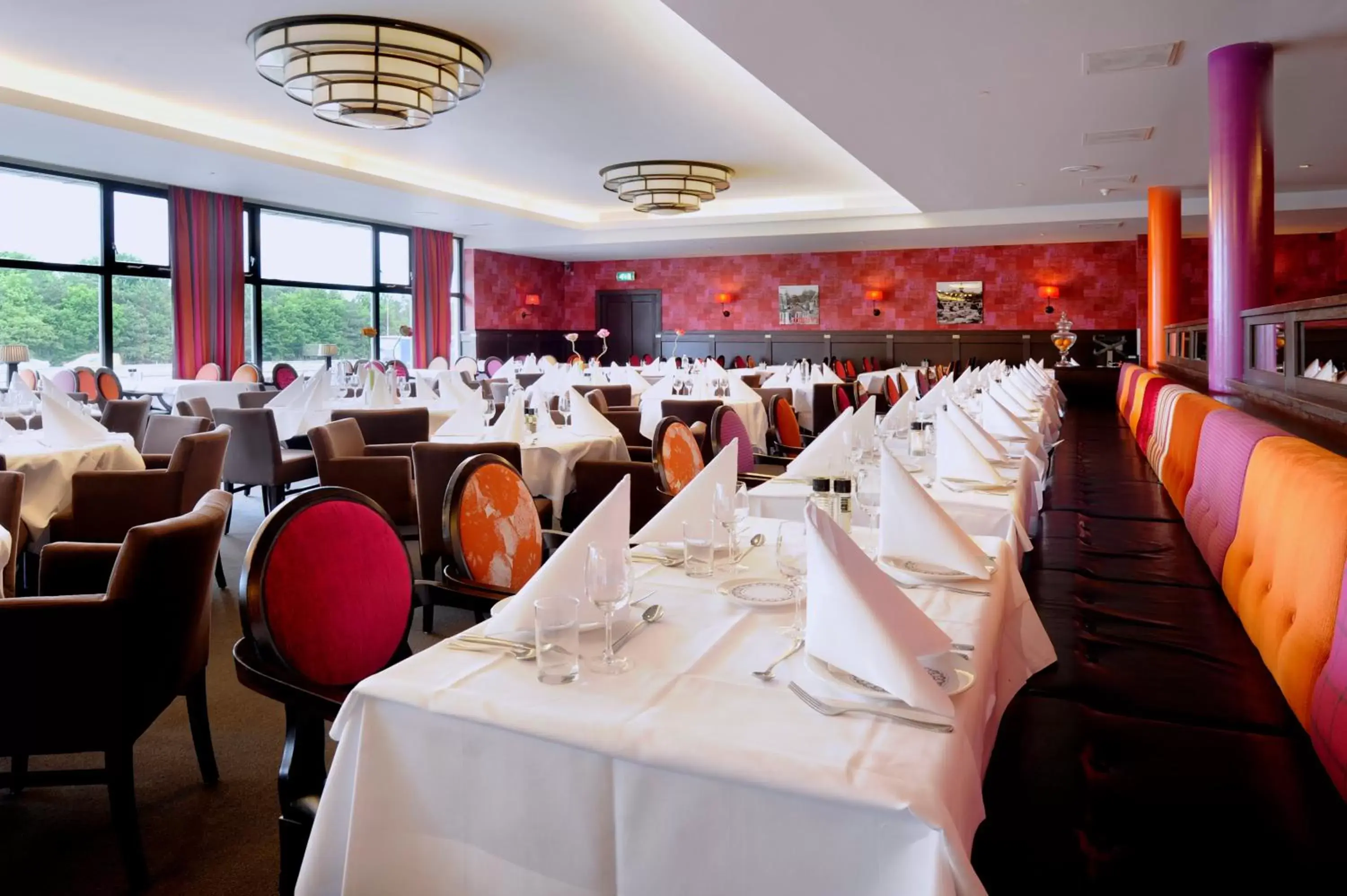 Restaurant/Places to Eat in Van der Valk Hotel Hilversum/ De Witte Bergen