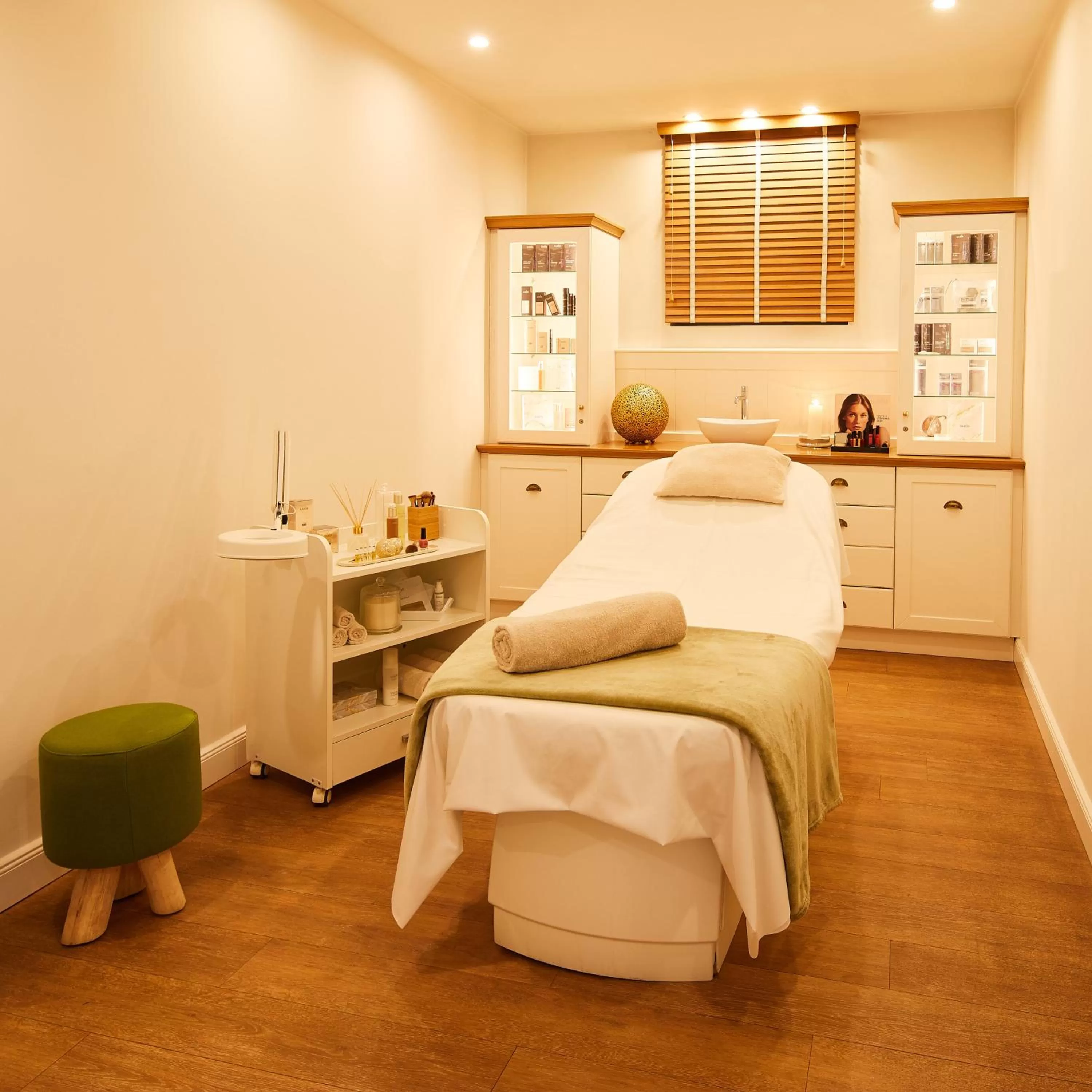 Bed in Fuchsbau Romantik Hotel & SPA Restaurant & FOX Bar