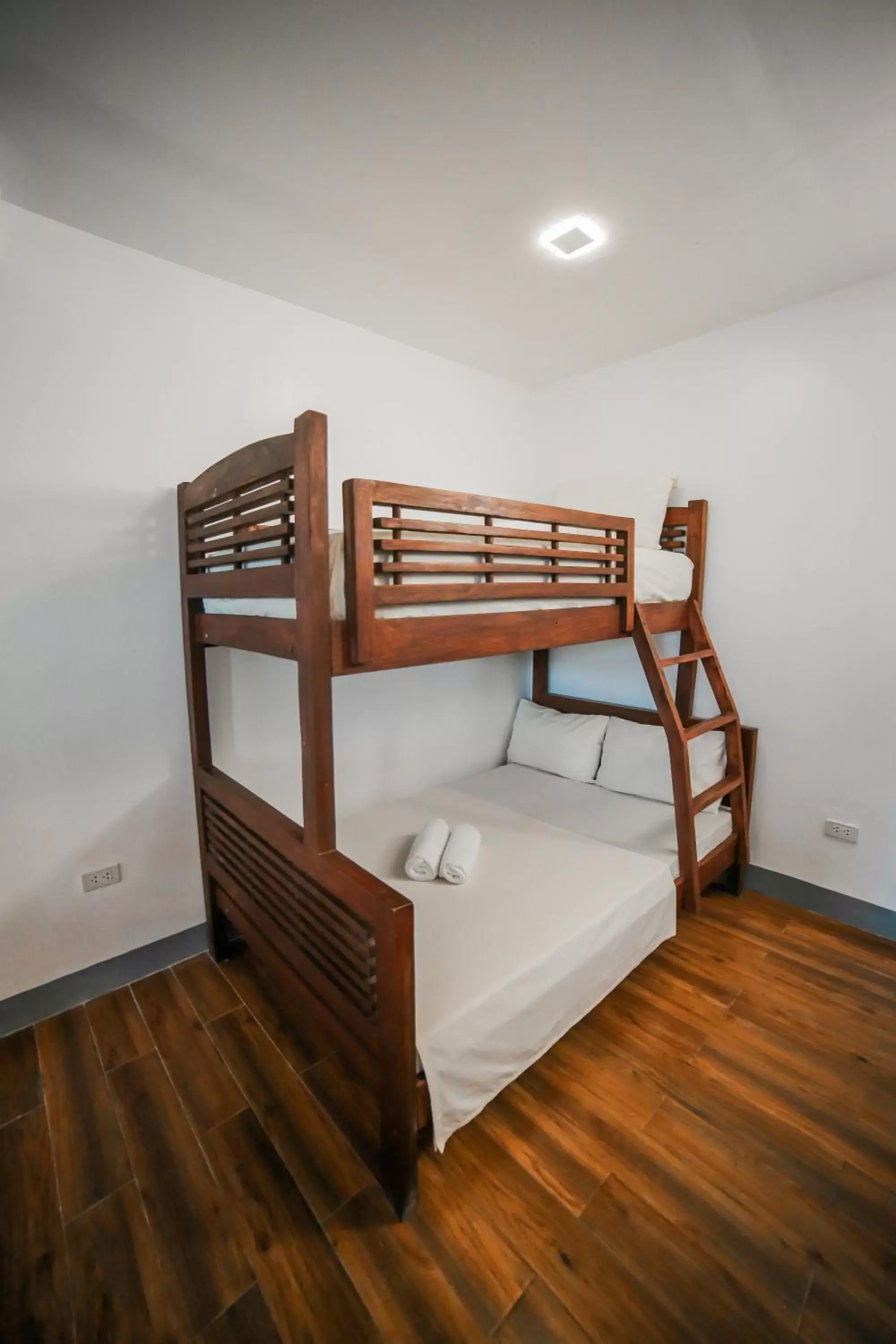 Bed in Bataan White Corals Beach Resort Bed in Bataan White Corals Beach Resort