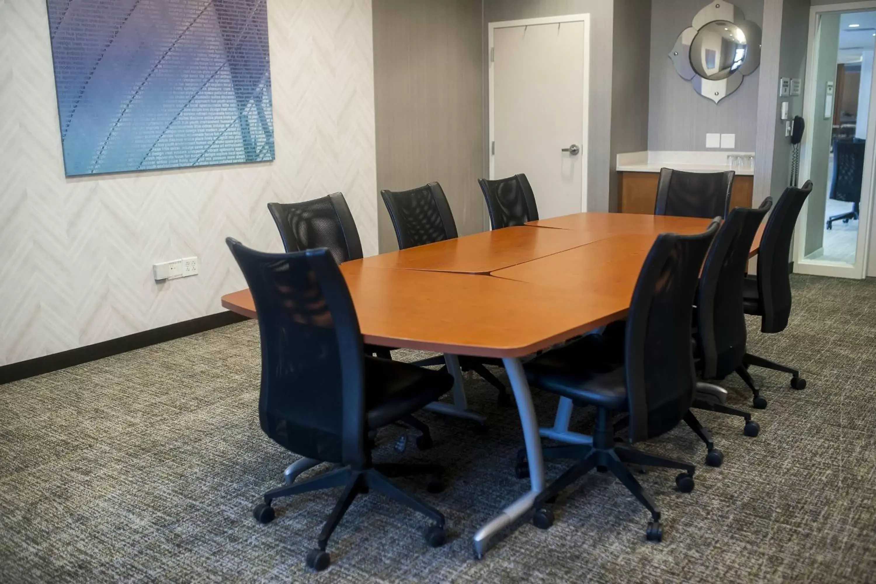 Meeting/conference room, Dining Area in SpringHill Suites by Marriott Cincinnati Midtown