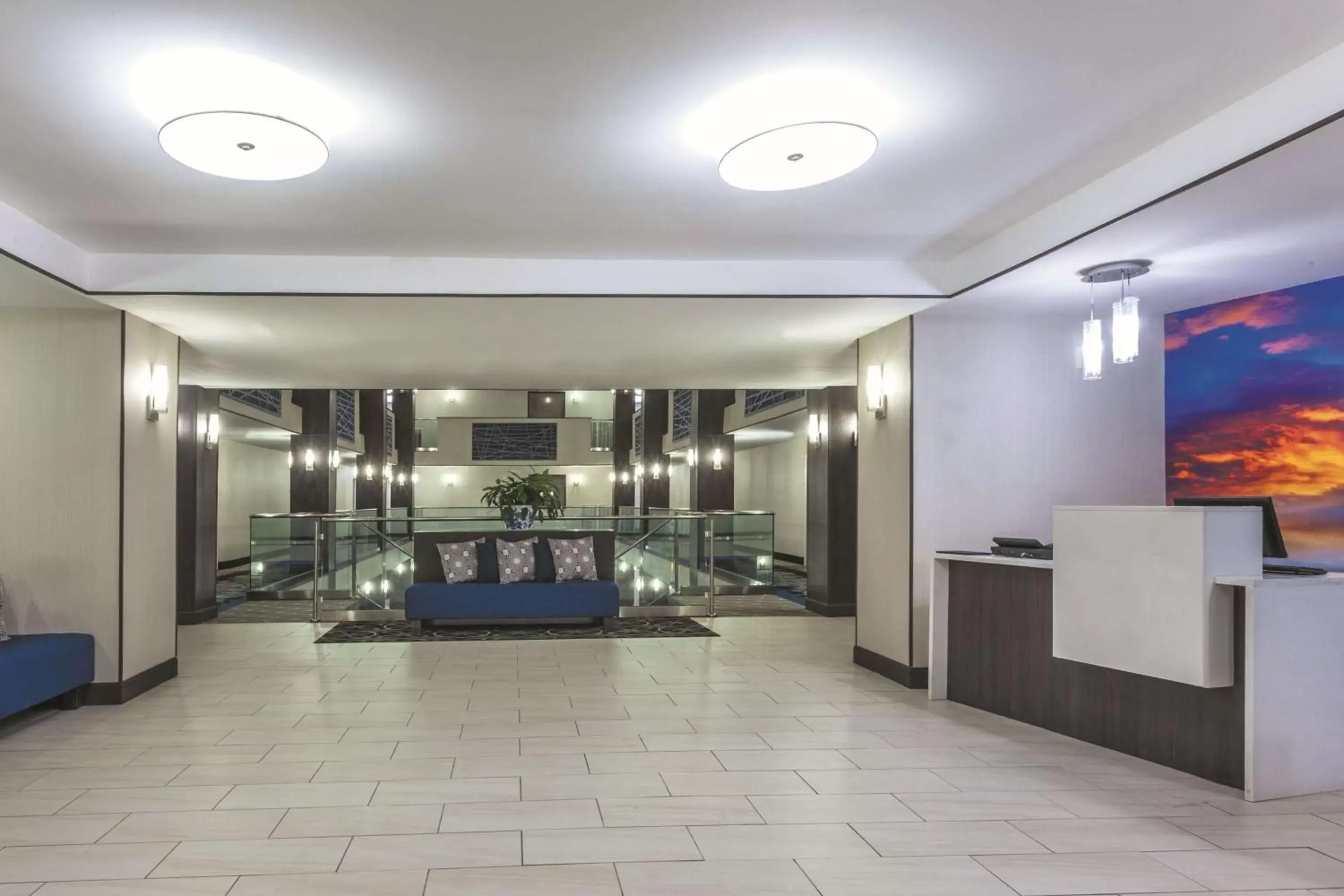 Lobby or reception in La Quinta by Wyndham Covington