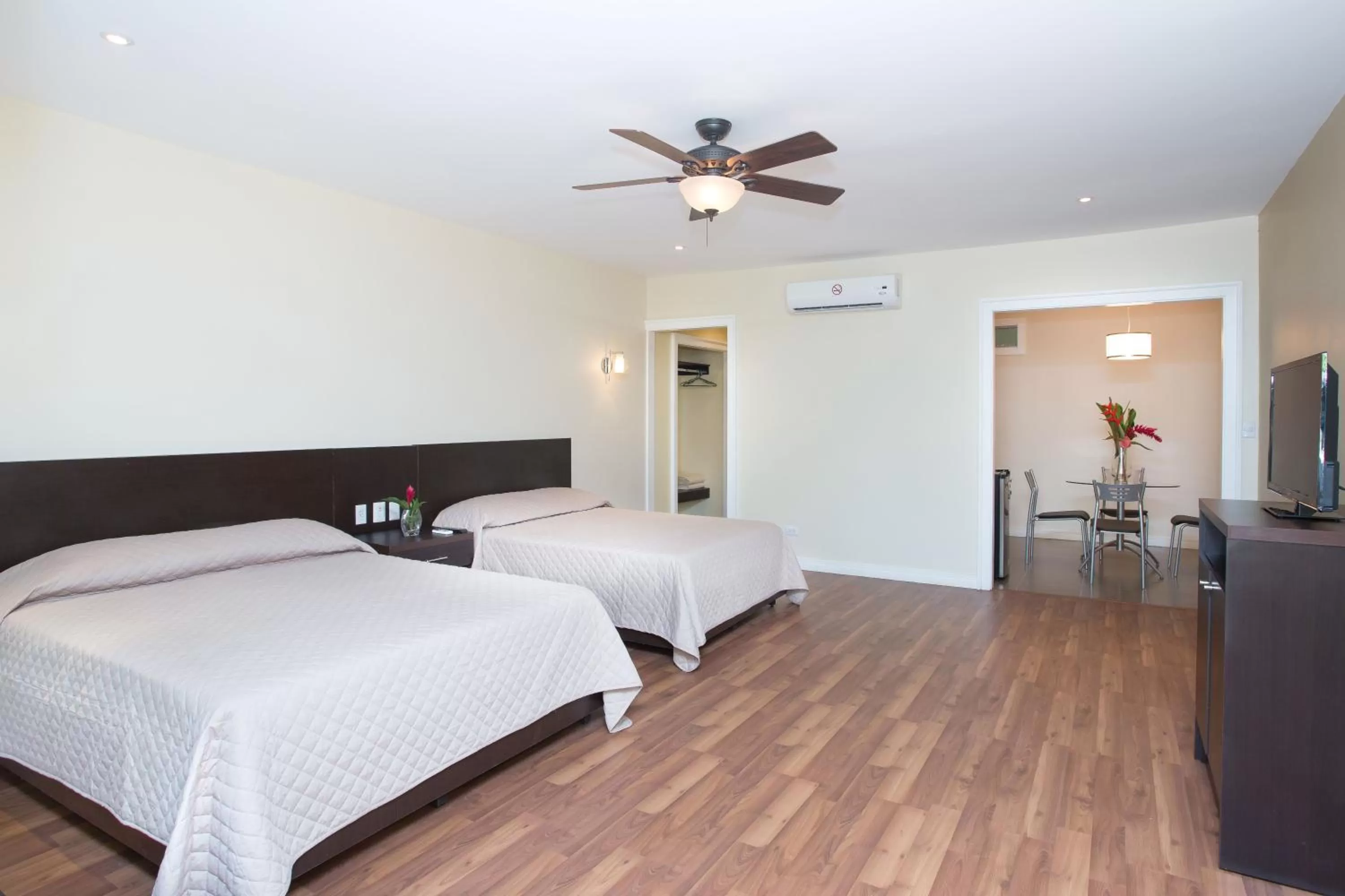 Bedroom in Airport Costa Rica B&B