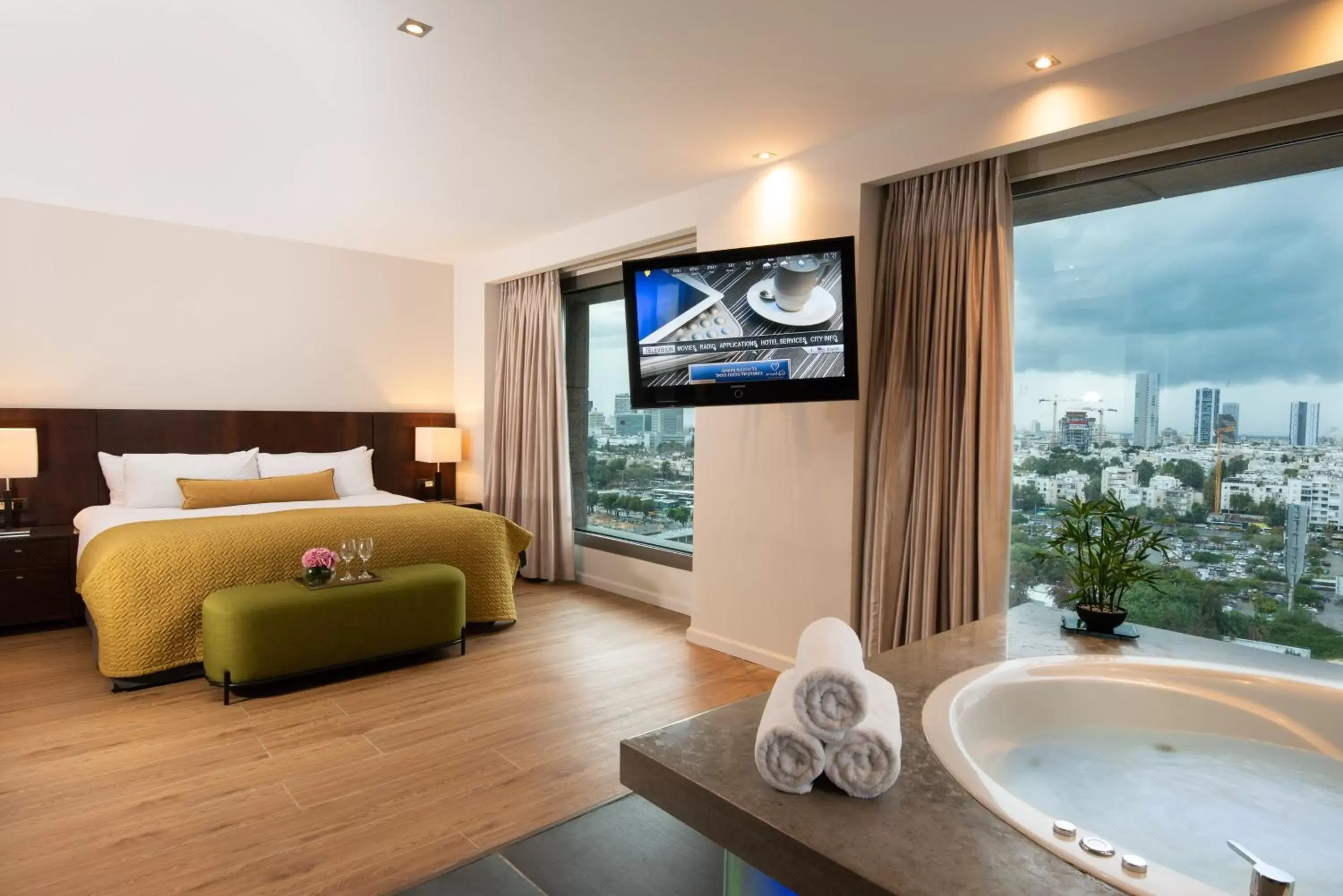 Bedroom in Leonardo City Tower Hotel Tel Aviv