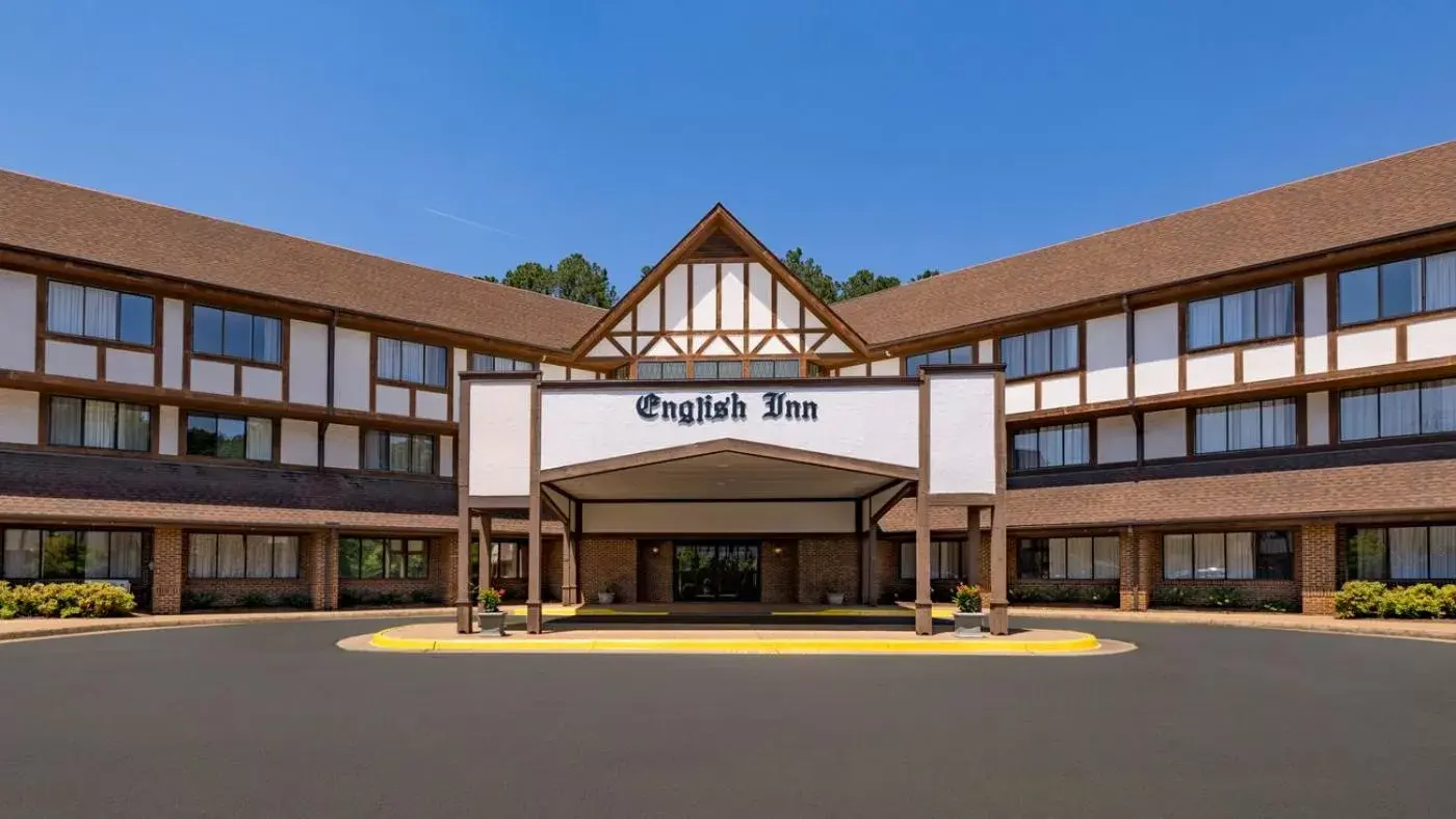 Property Building in The English Inn of Charlottesville