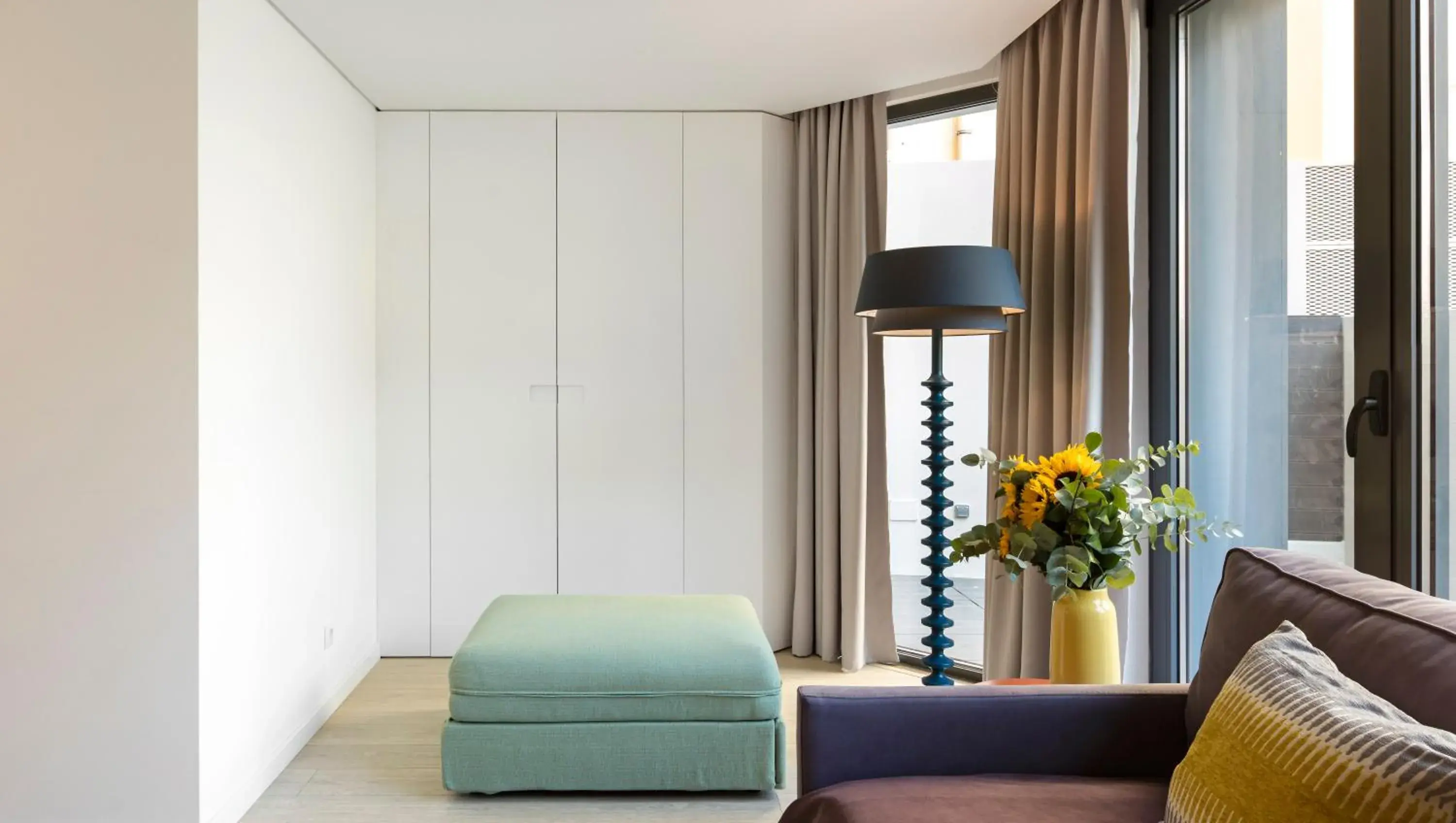 Living room, Seating Area in Lisbon Serviced Apartments - Parque