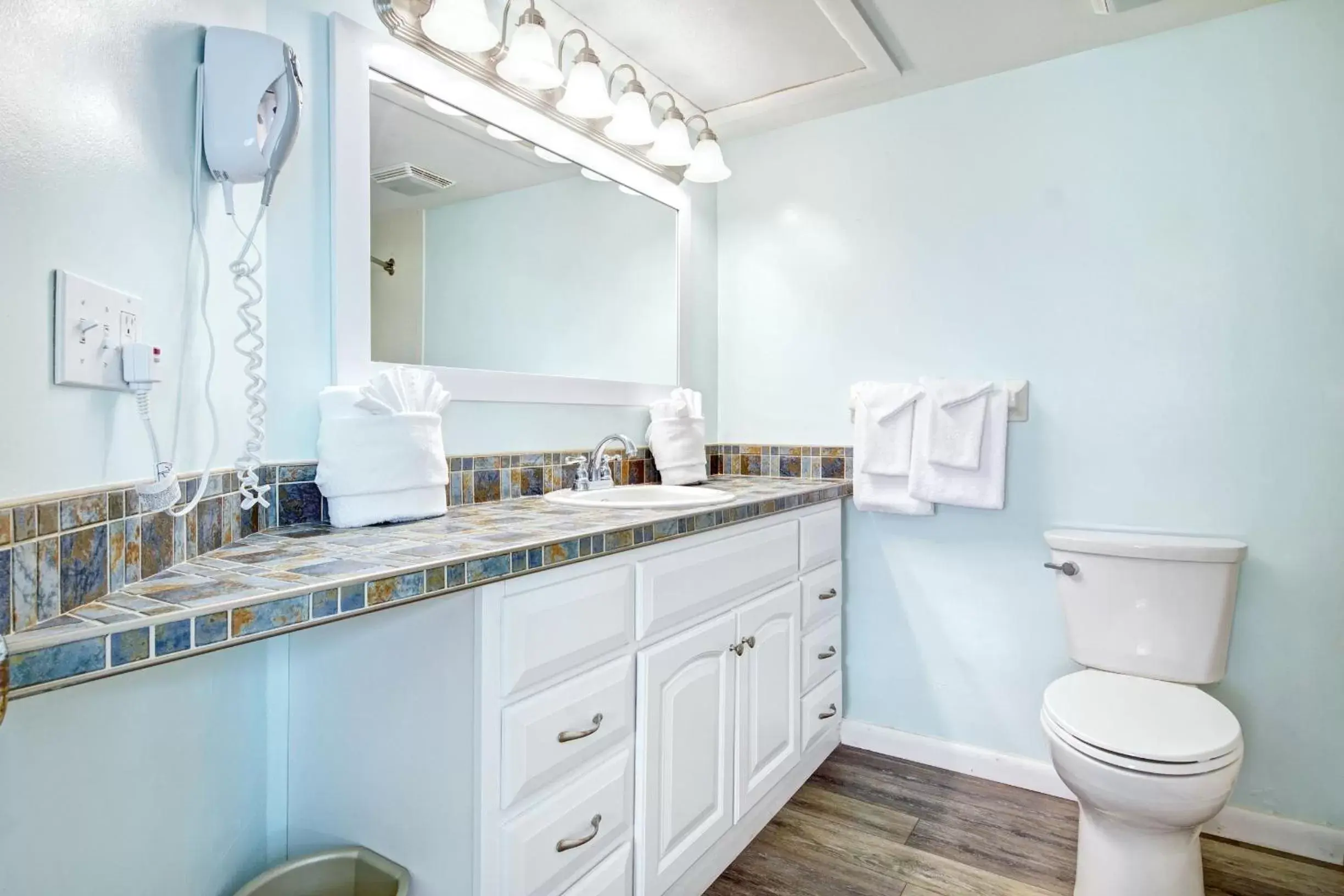 Bathroom in New Smyrna Waves by Exploria Resorts