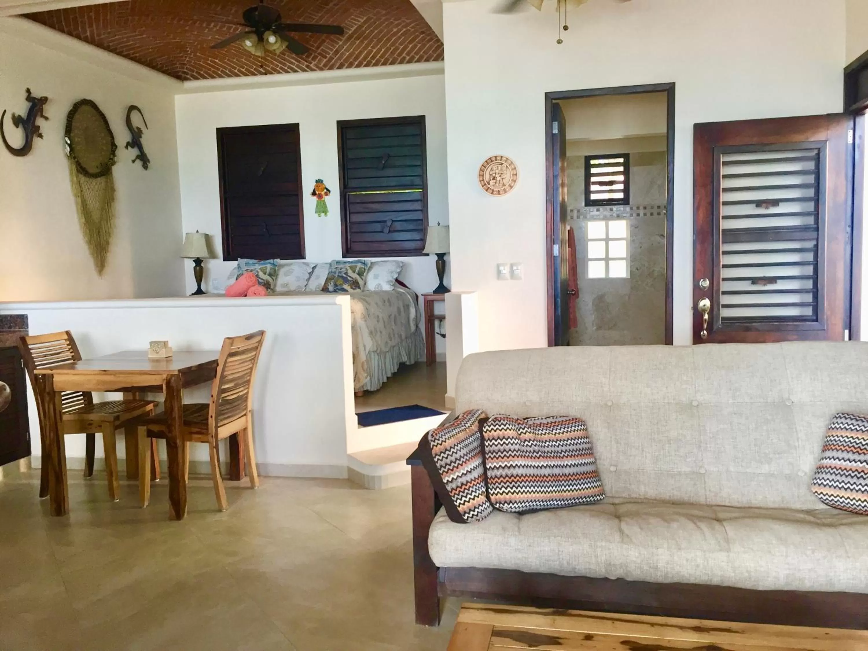 Nah Uxibal Villa and Casitas