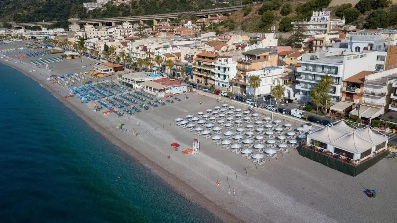 Property building, Bird's-eye View in Albatros Beach Hotel