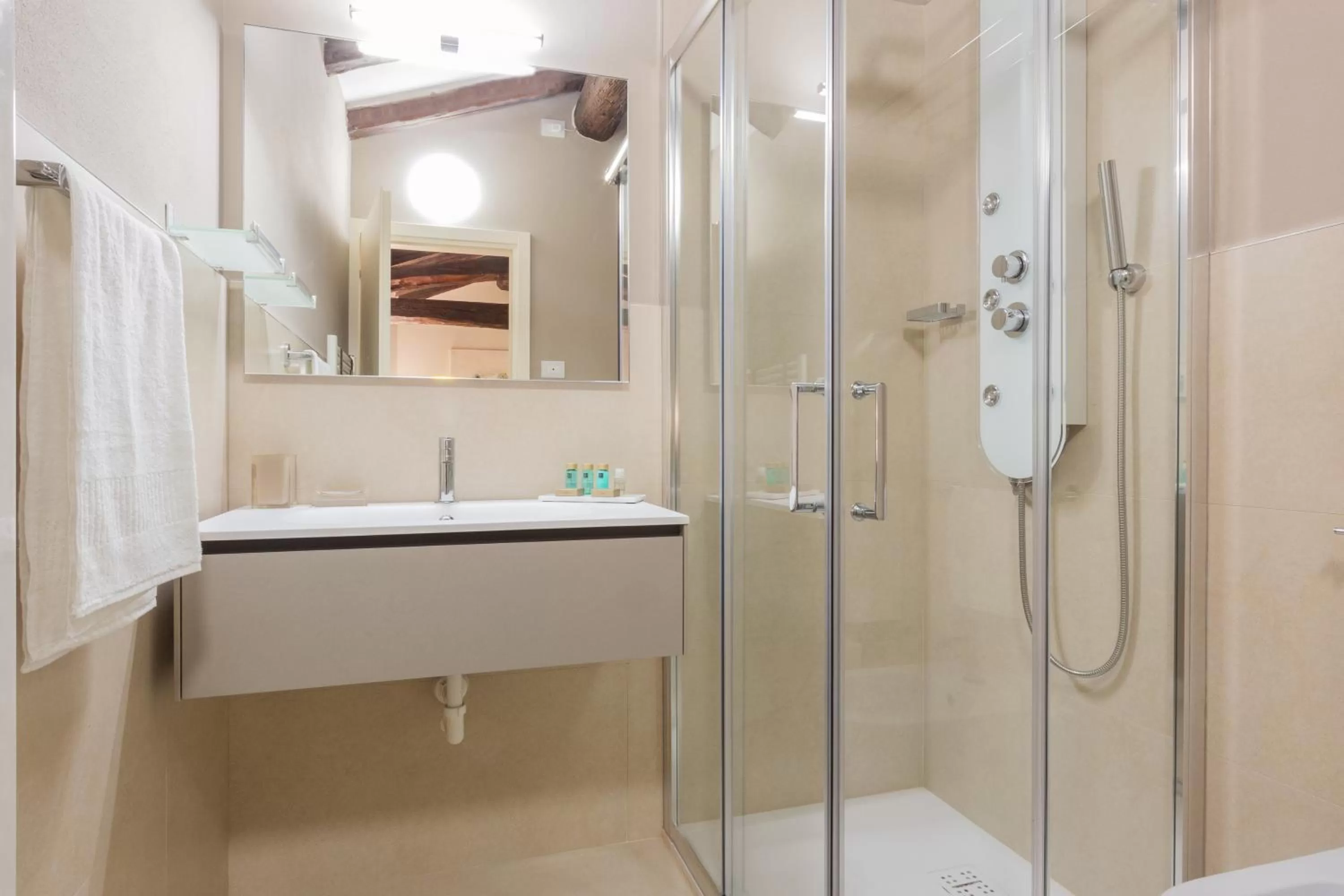 Bathroom in Ciasa De Gahja