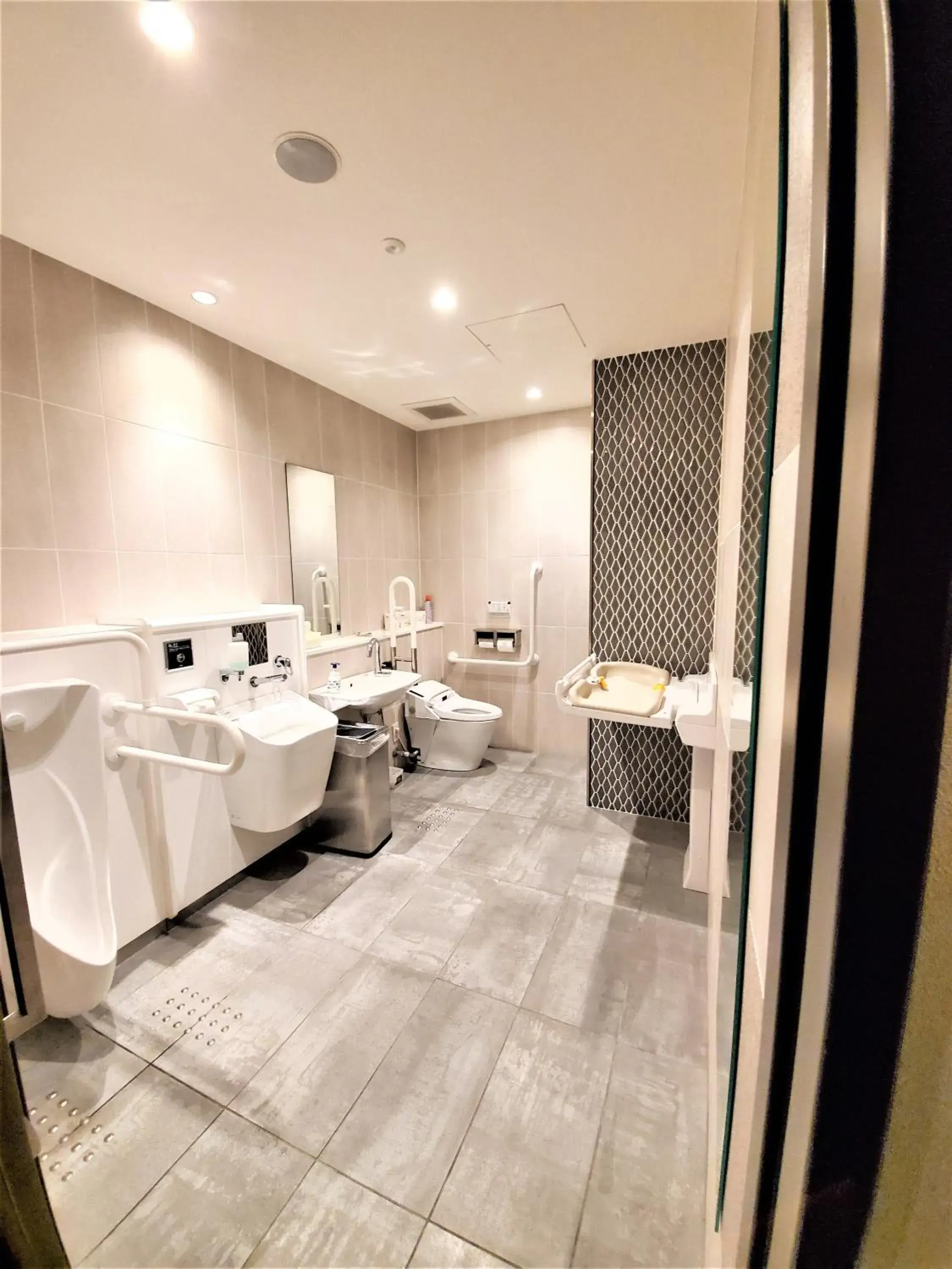 Toilet, Bathroom in Hotel IL Verde Kyoto