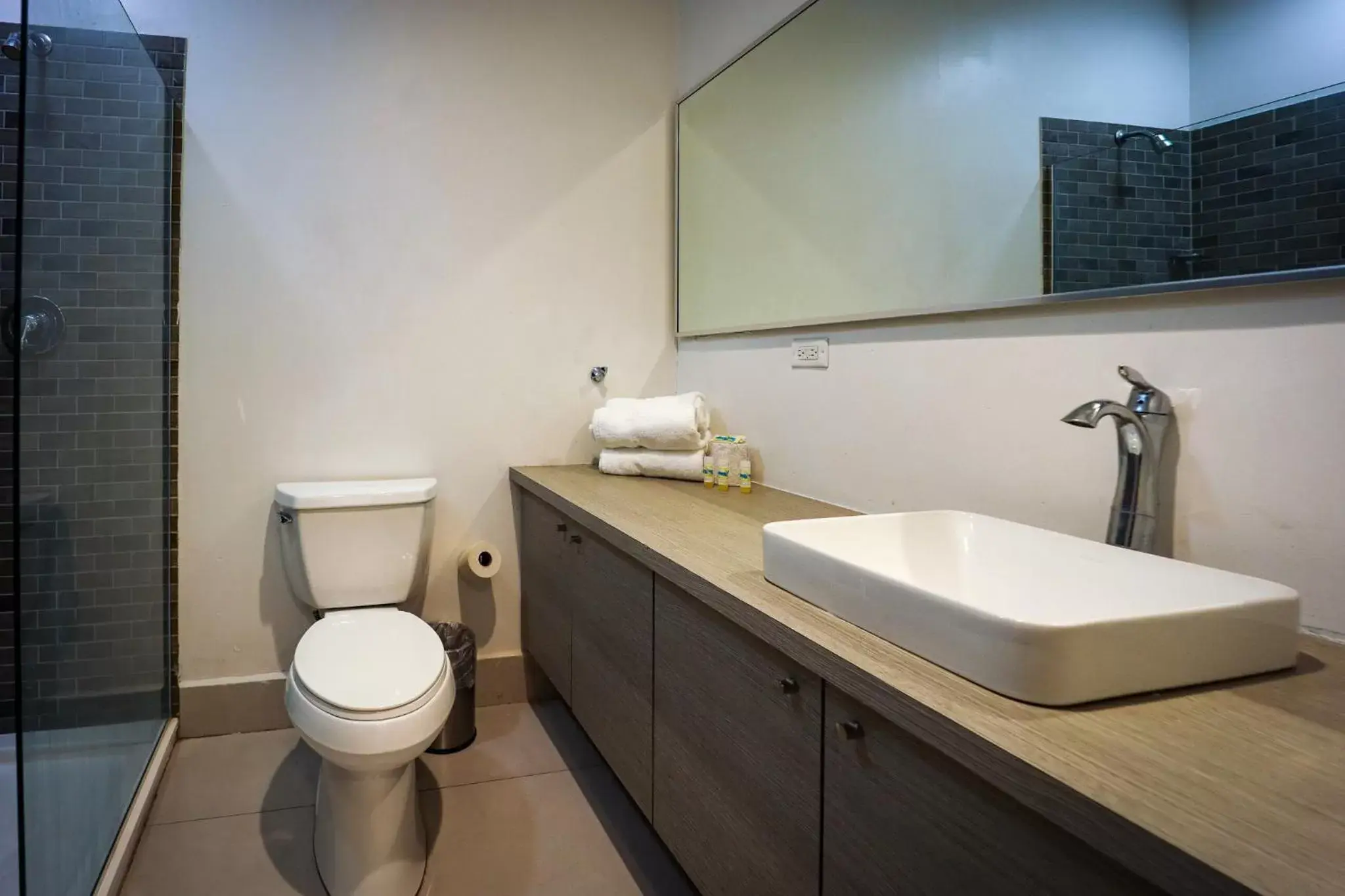 Bathroom in Coral Suites