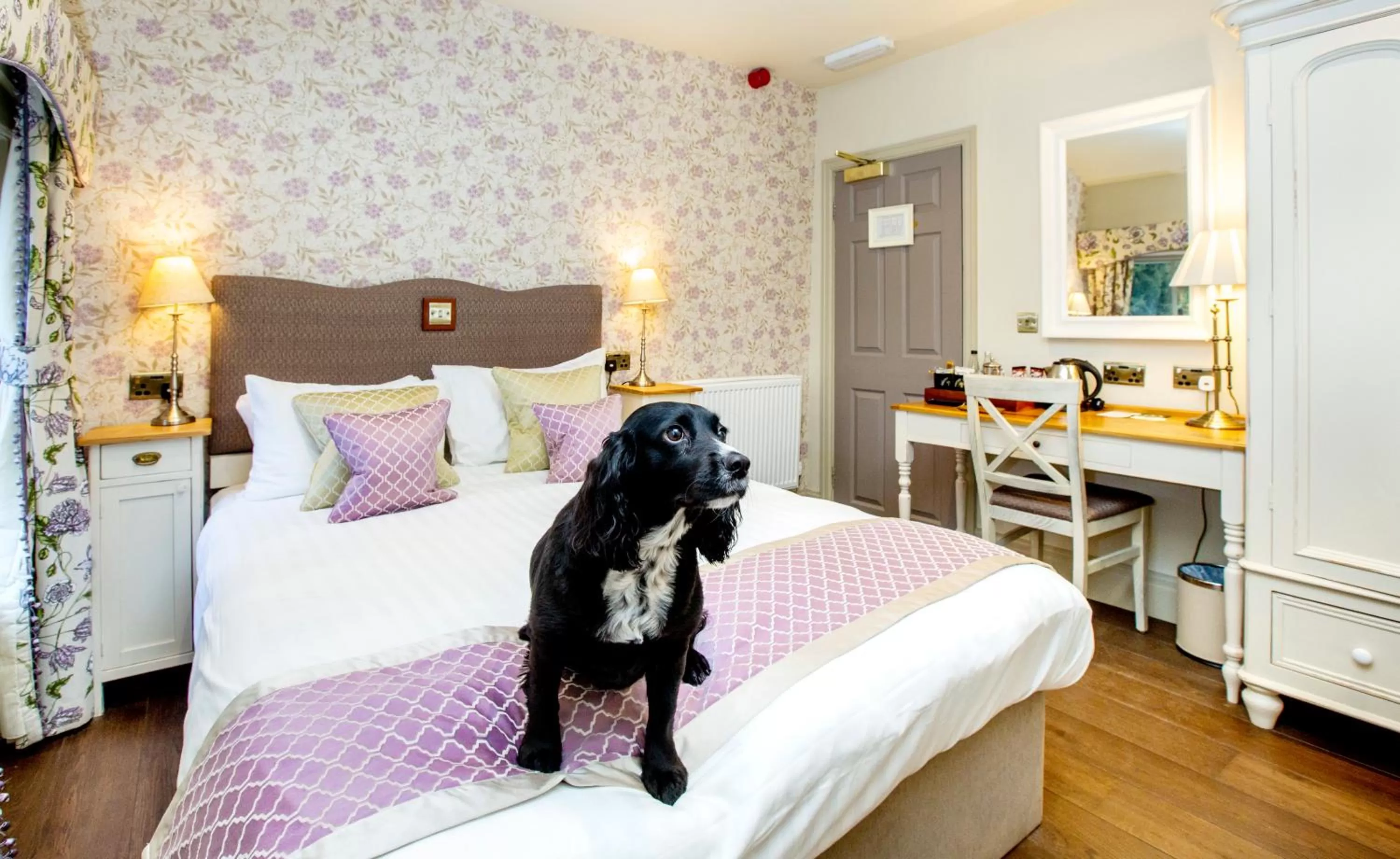 Bedroom, Bed in The Devonshire Grassington