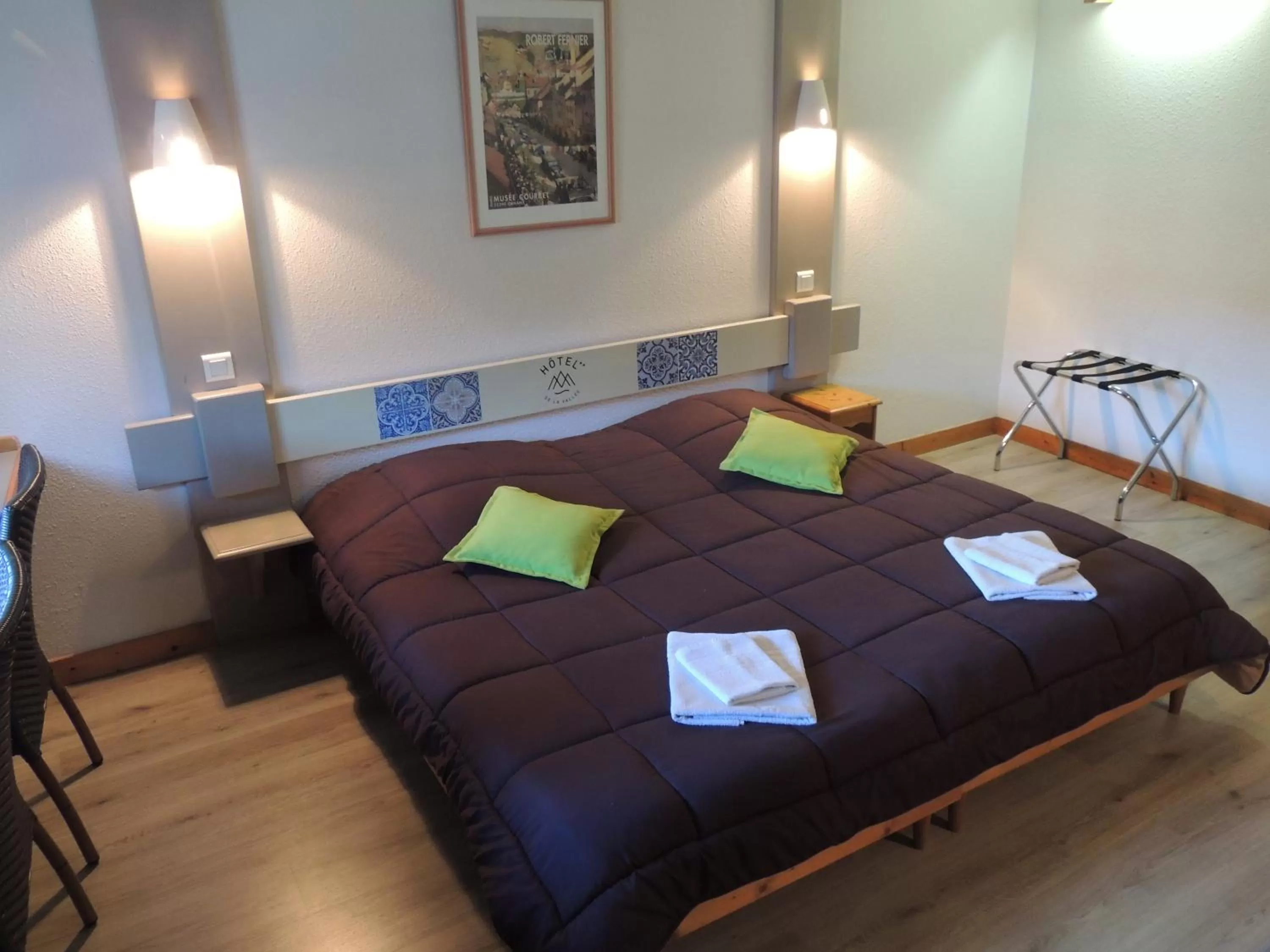 Bedroom in Hôtel de La Vallée