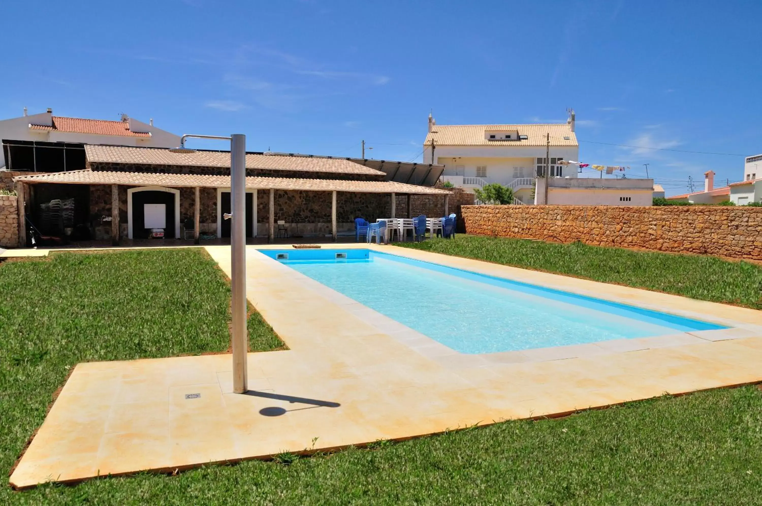 Swimming pool, Property Building in Tonel Apartamentos Turisticos